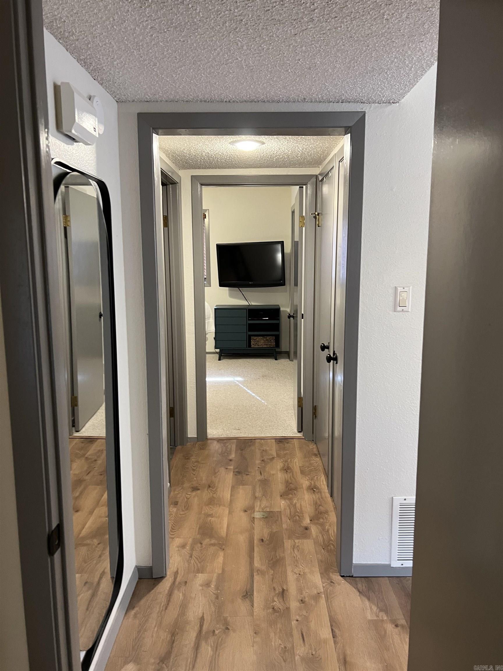 21 Pine  Mount Ida, AR