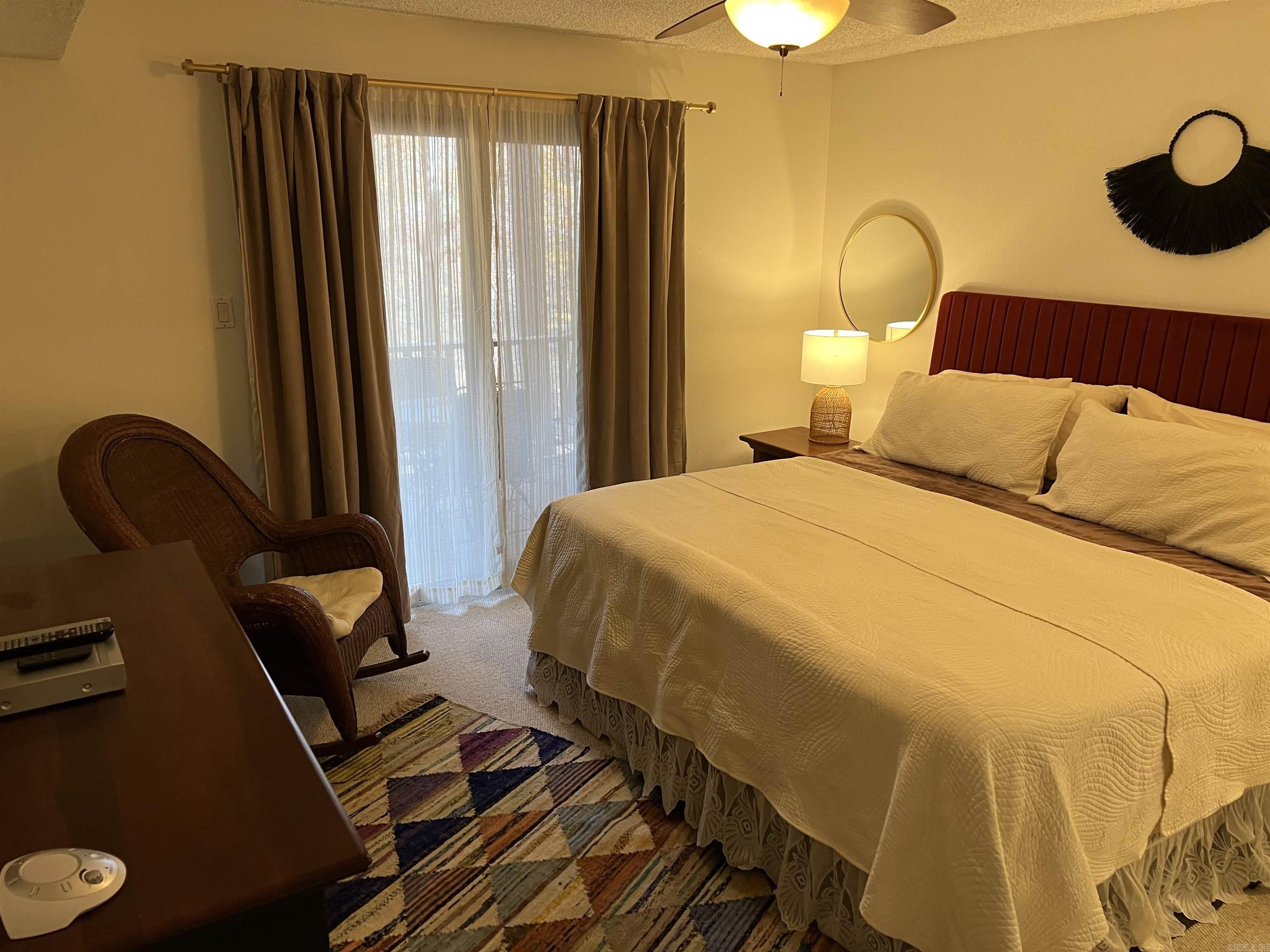 21 Pine  Mount Ida, AR