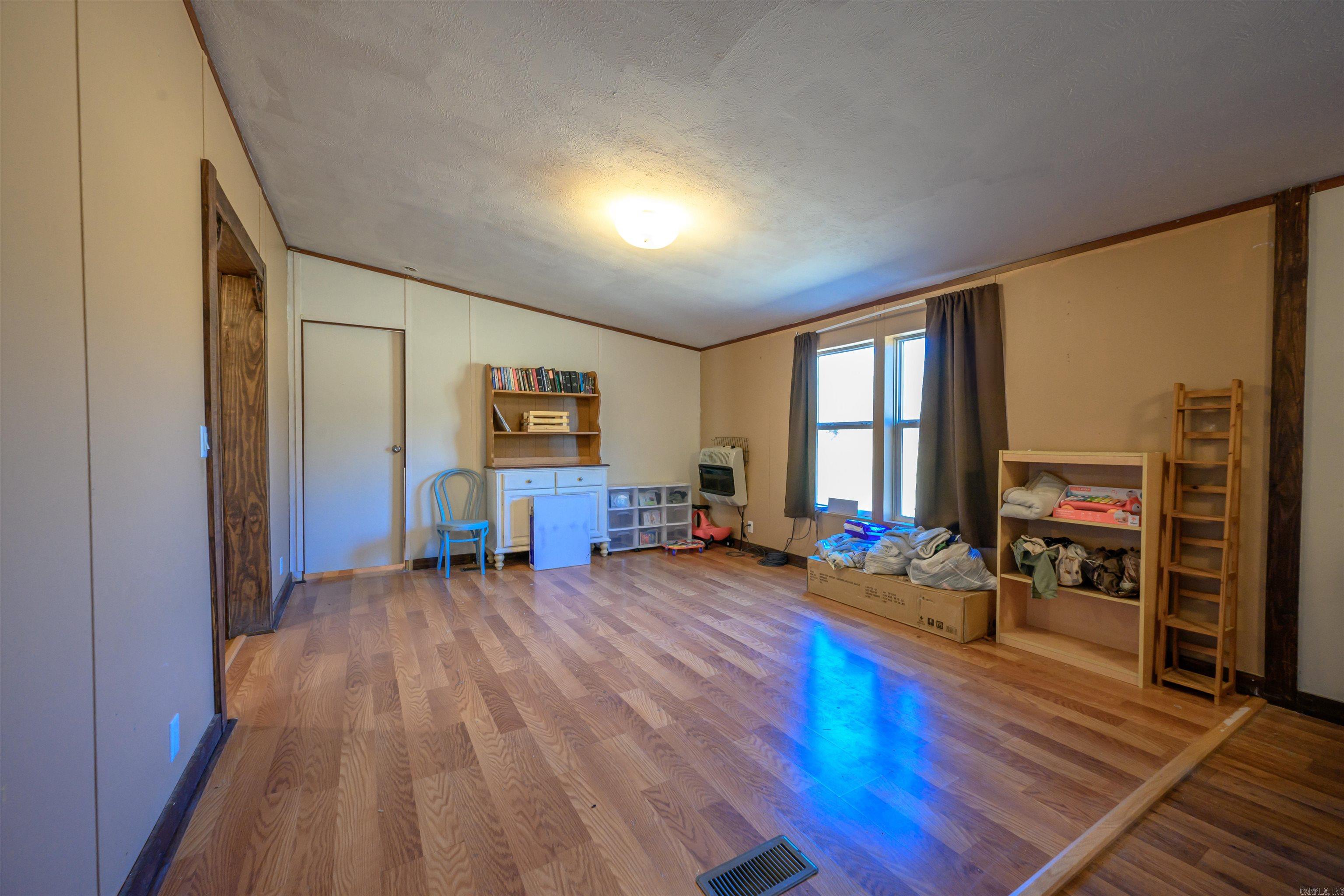 5015 Camp Tahkodah  Floral, AR