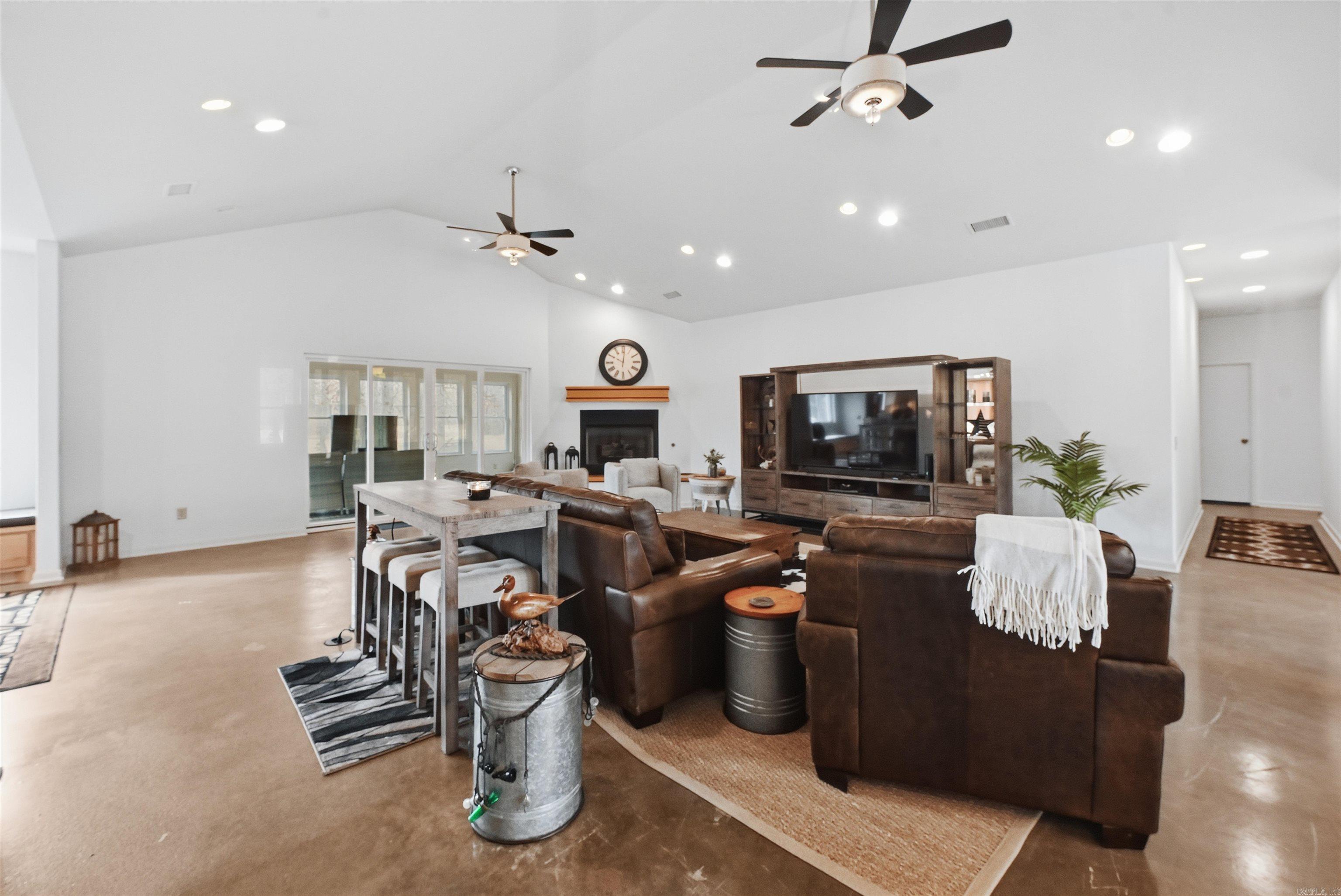 343 Boulder  Royal, AR