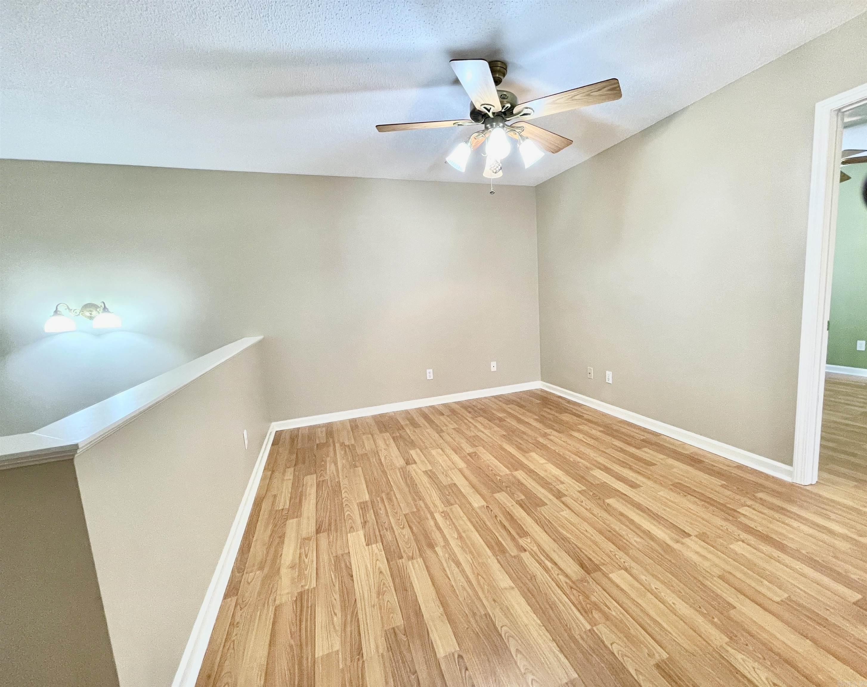 16 Winona  Maumelle, AR