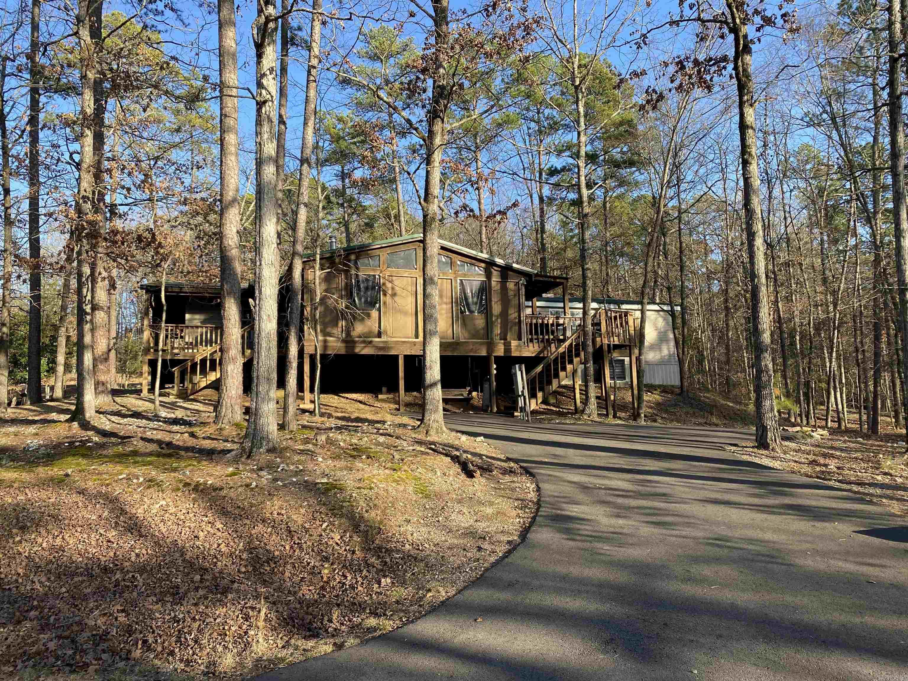 6 Crystal  Mount Ida, AR
