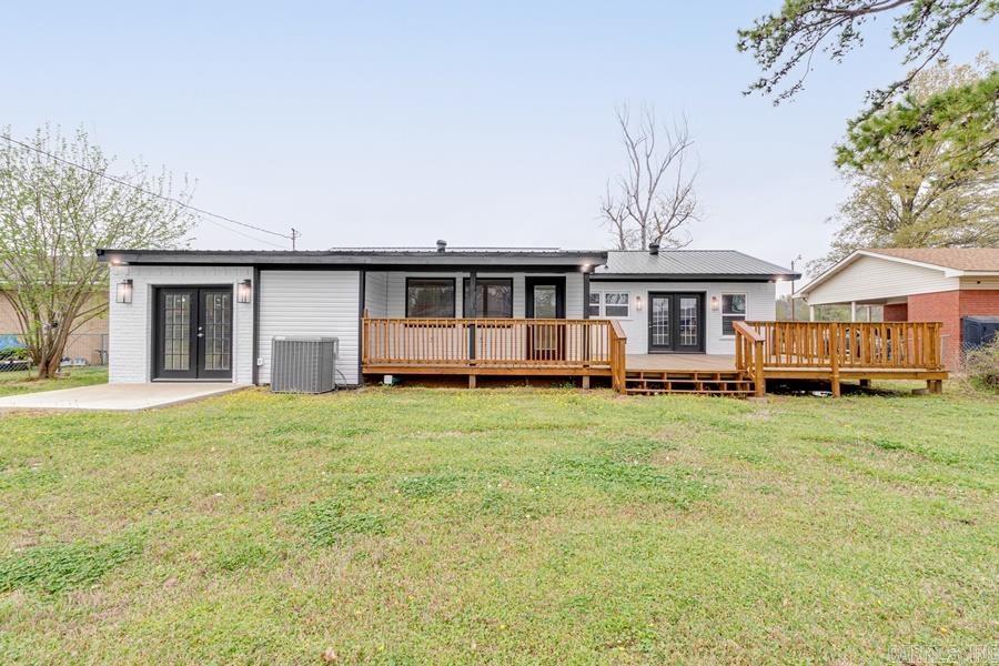 906 NW 6th  Walnut Ridge, AR