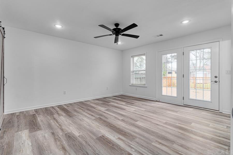 906 NW 6th  Walnut Ridge, AR