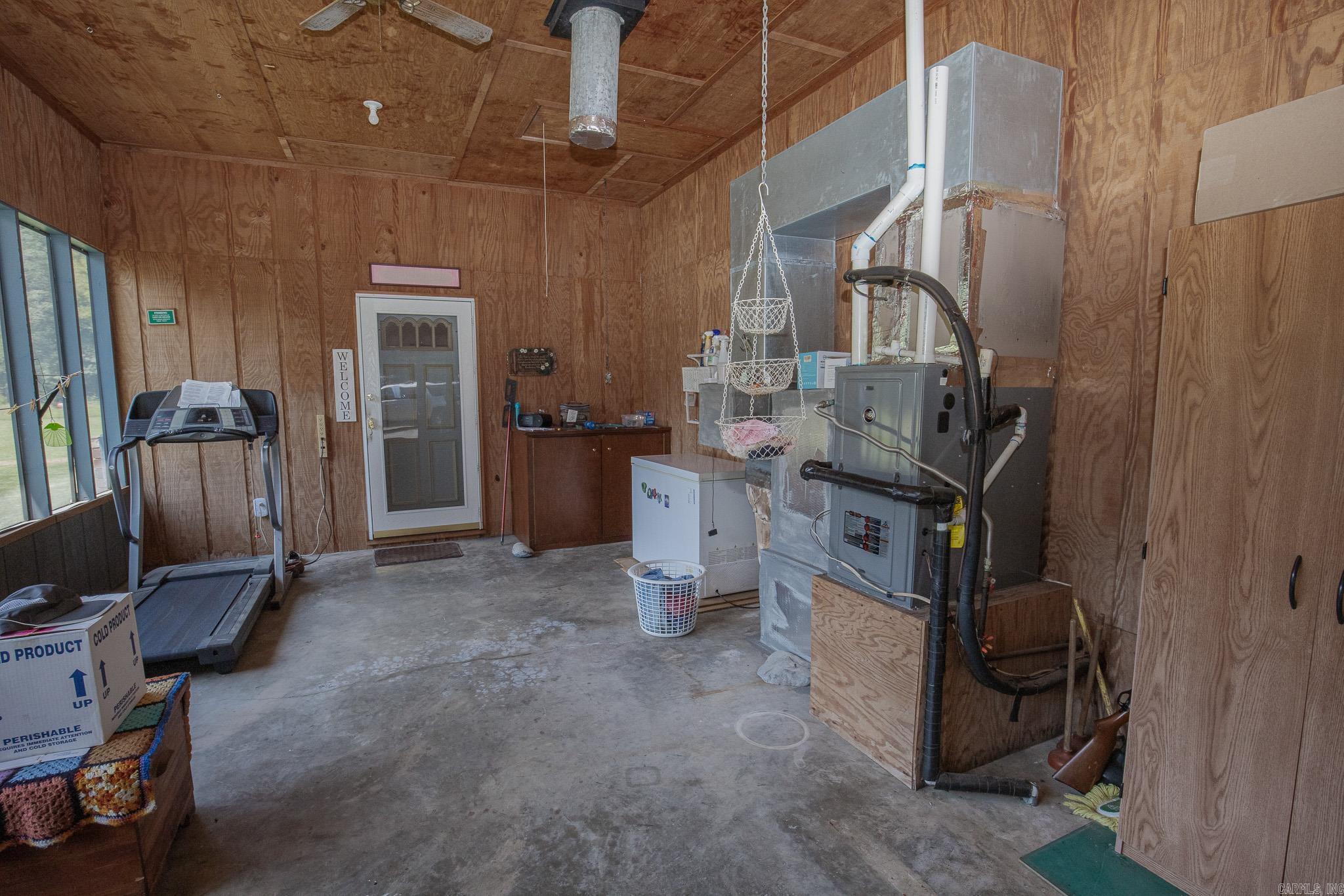 1508 Red Oak Ln.  Pine Bluff, AR