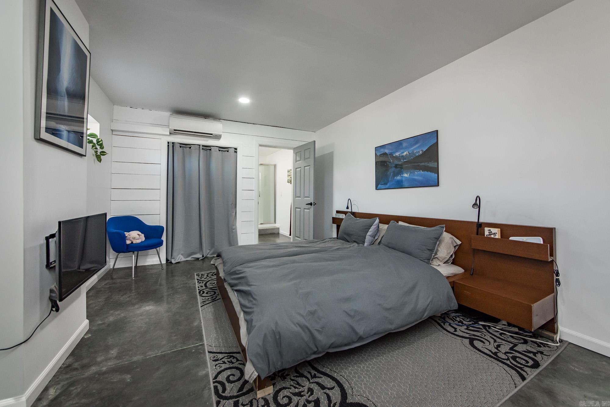 979 Marsh Mountain Rd. Pangburn, AR 72121