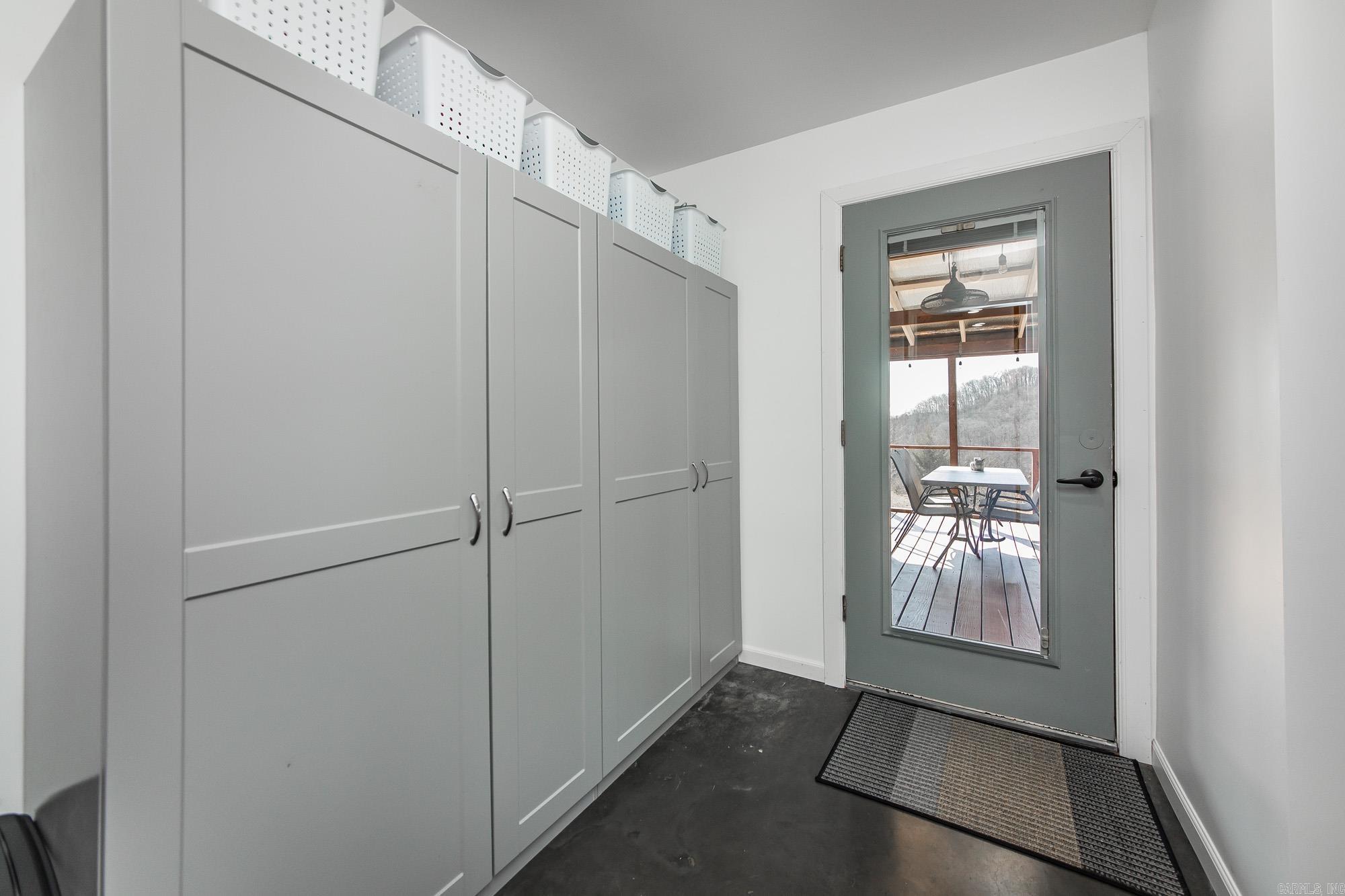 979 Marsh Mountain Rd. Pangburn, AR 72121