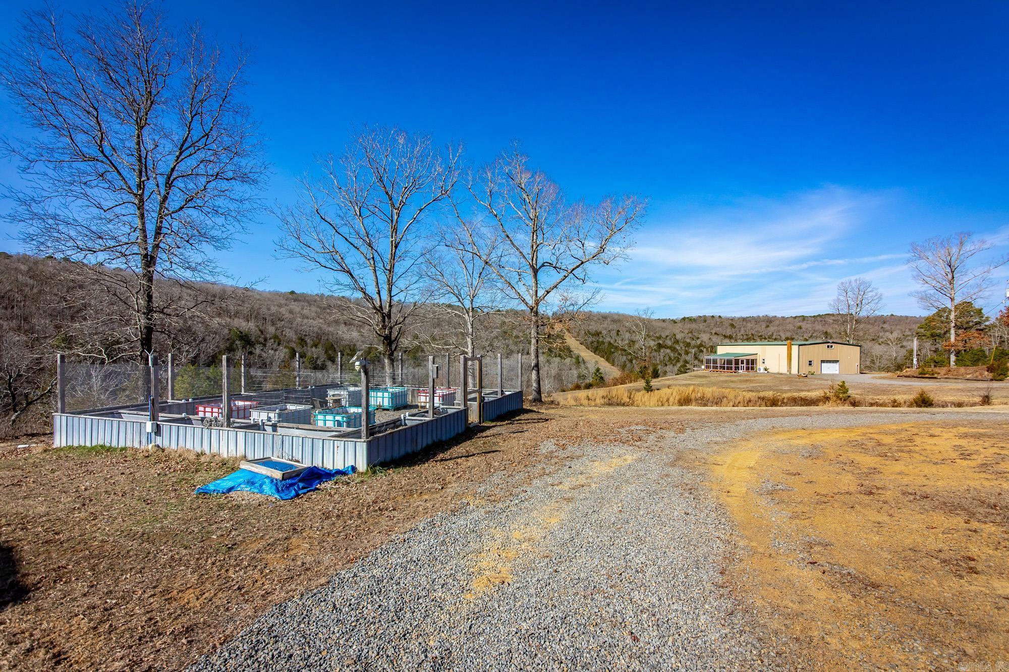 979 Marsh Mountain Rd. Pangburn, AR 72121