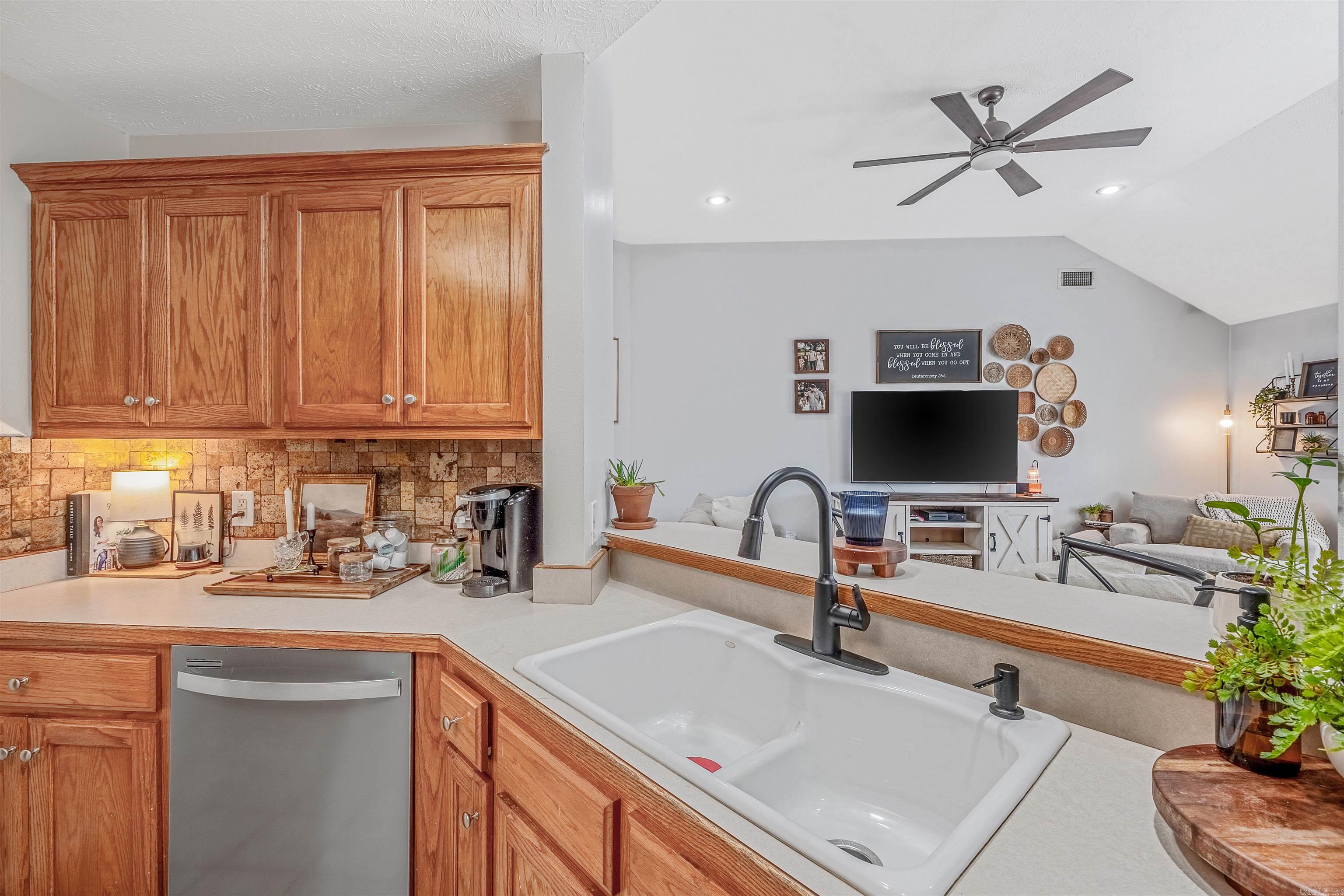 15 Weatherton  Vilonia, AR