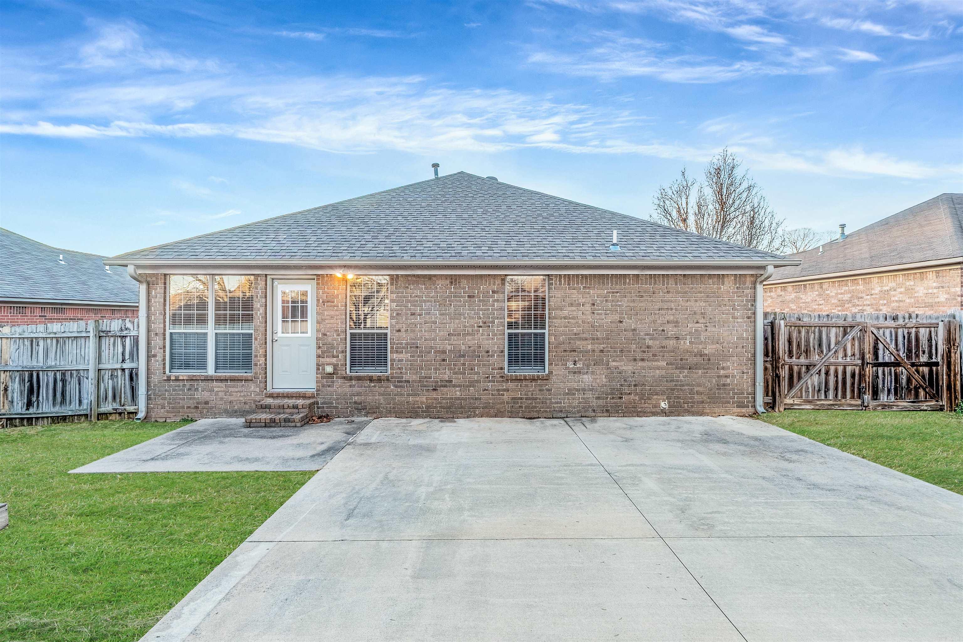 2470 Remington  Conway, AR