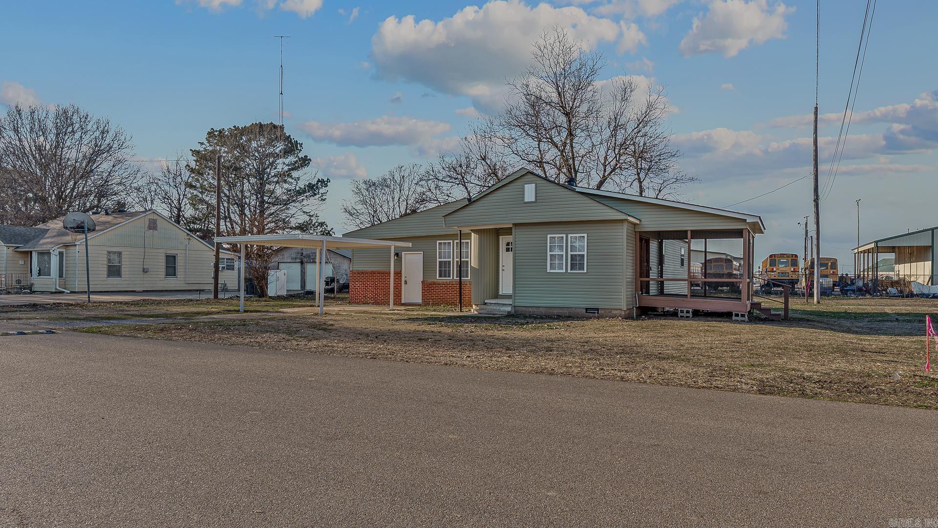 204 Fielder Street Bay, AR 72411