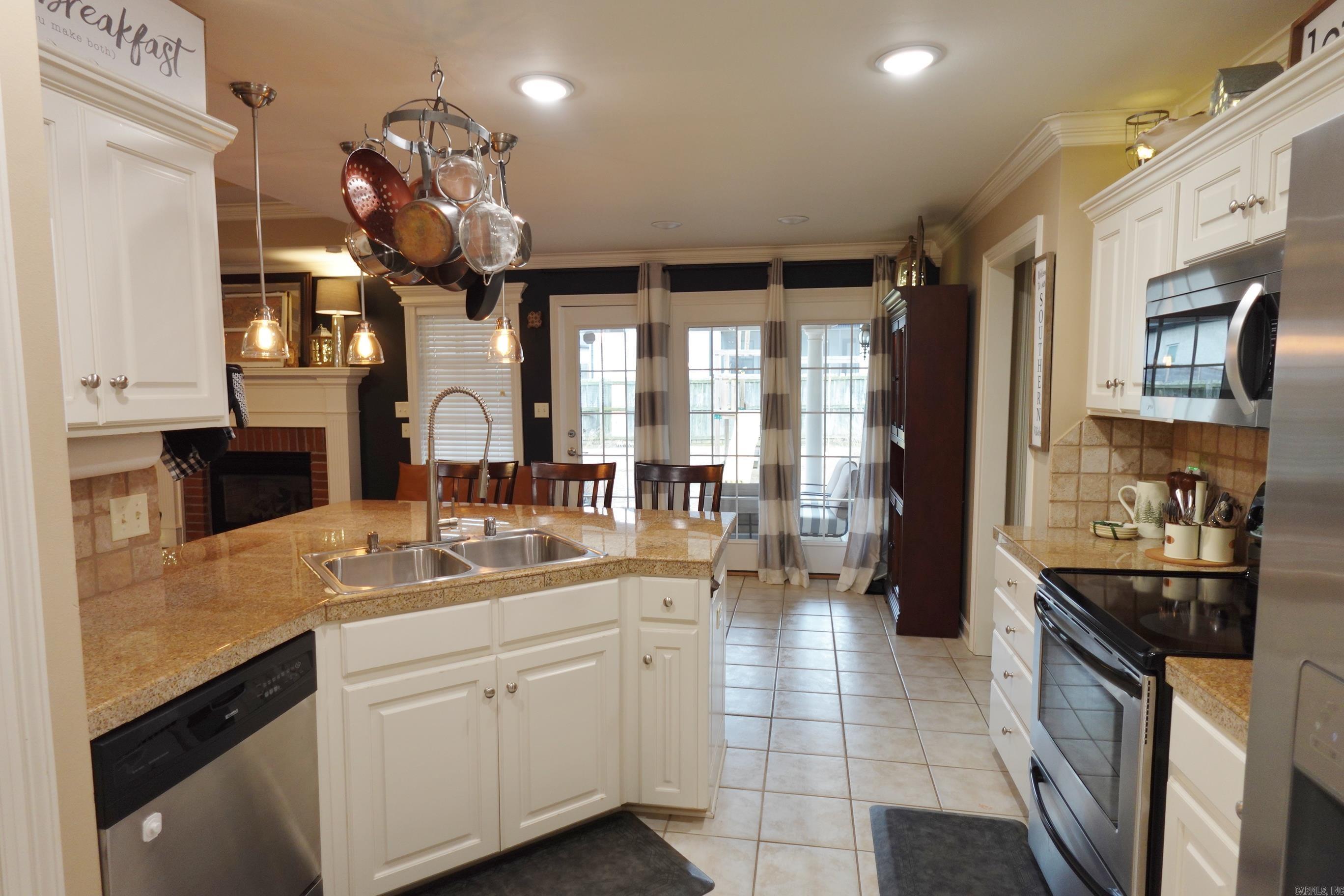 2505 Zoysia Lane Conway, AR 72034