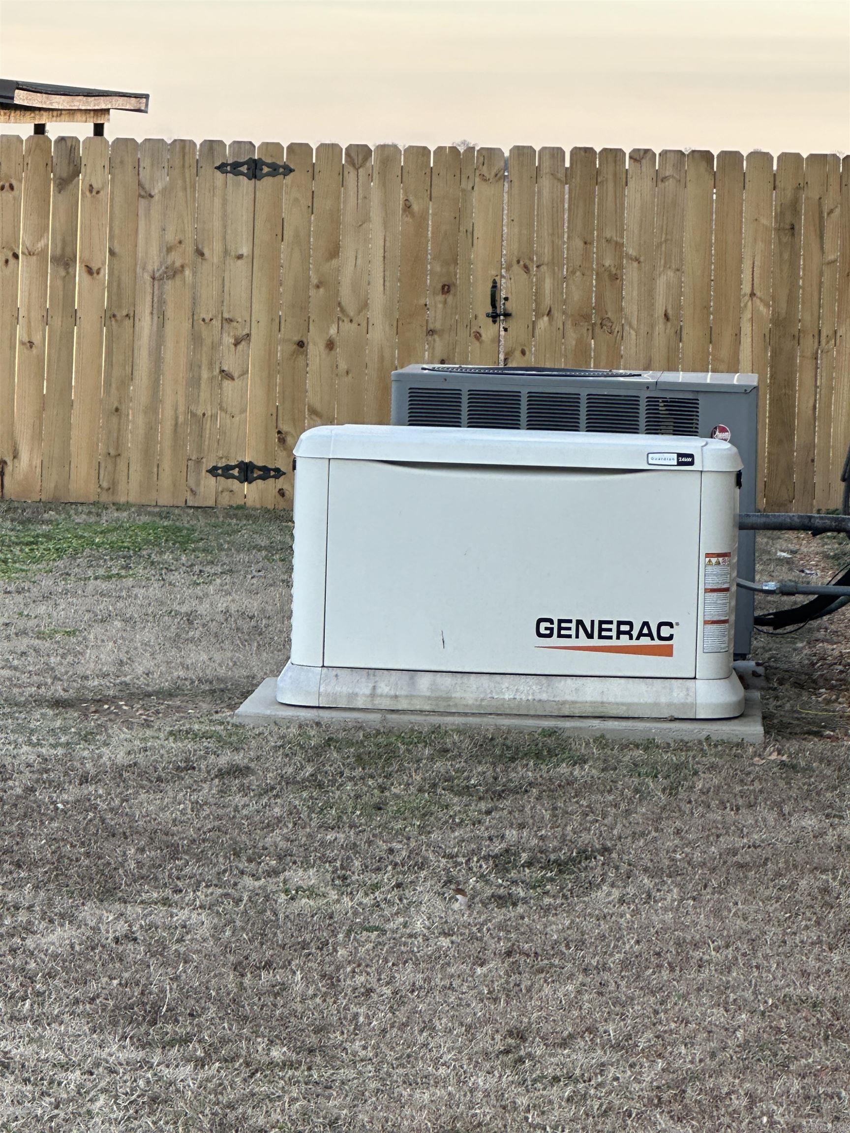 422 W State  Caraway, AR