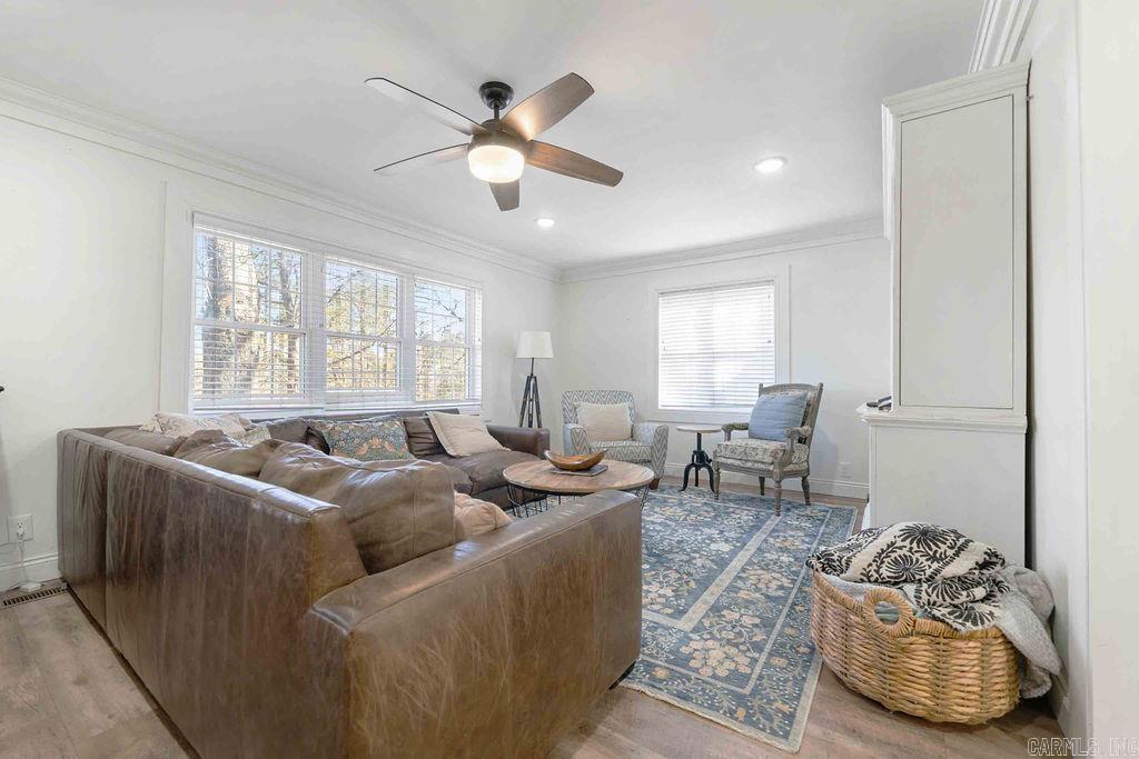 260 FERGUSON ROAD  Clinton, AR