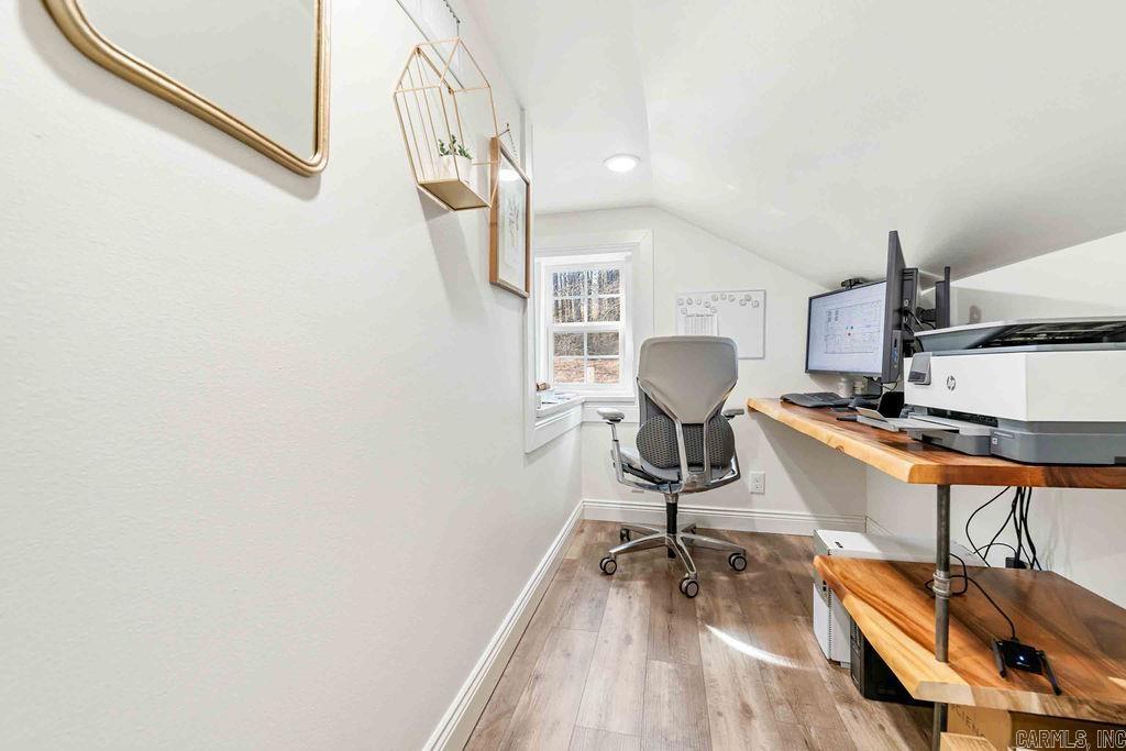 260 FERGUSON ROAD  Clinton, AR