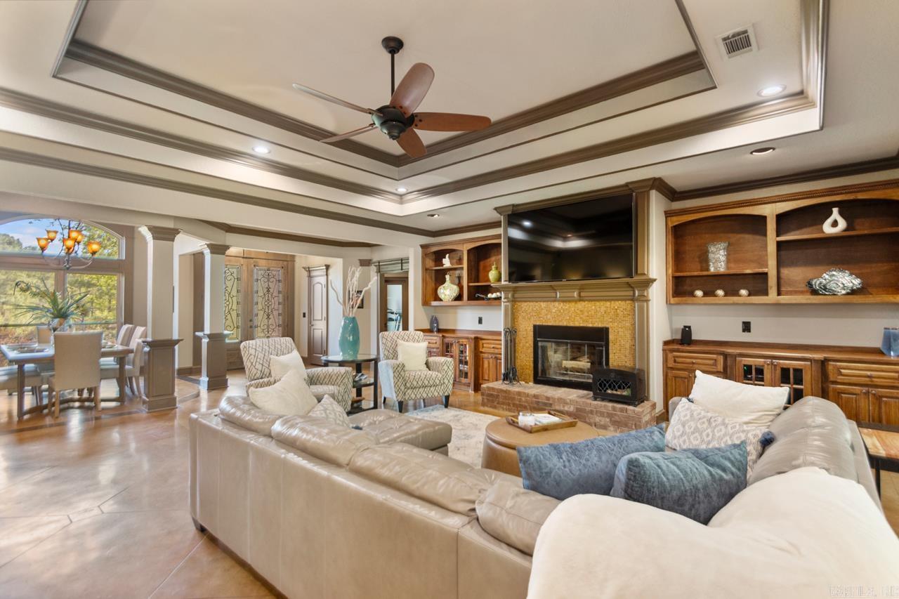 522 Valley Hill  Benton, AR