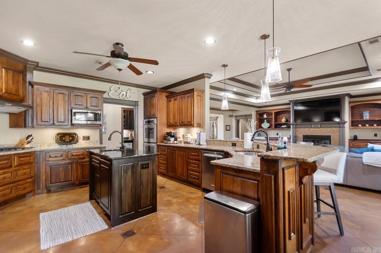 522 Valley Hill  Benton, AR