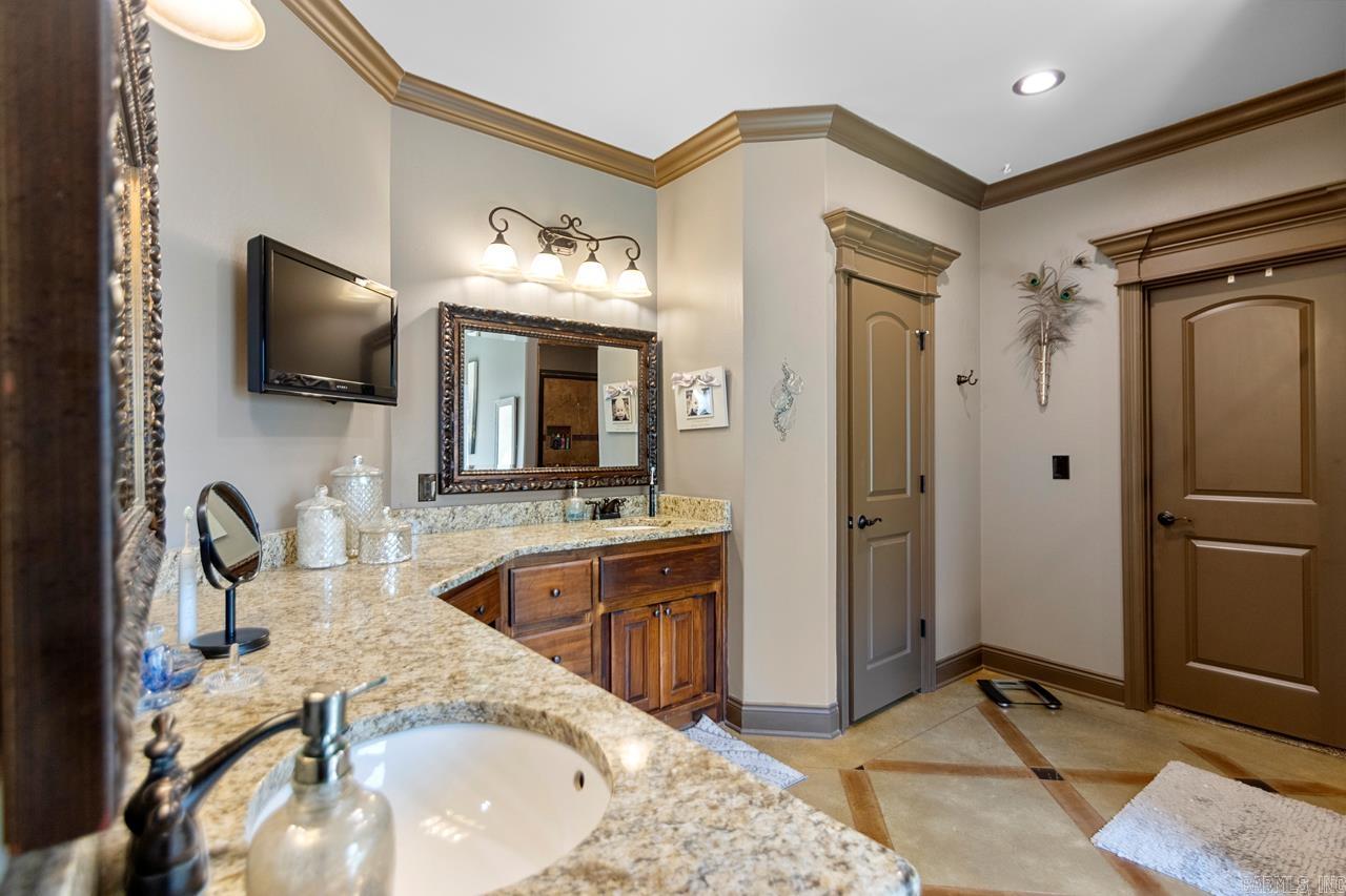 522 Valley Hill  Benton, AR