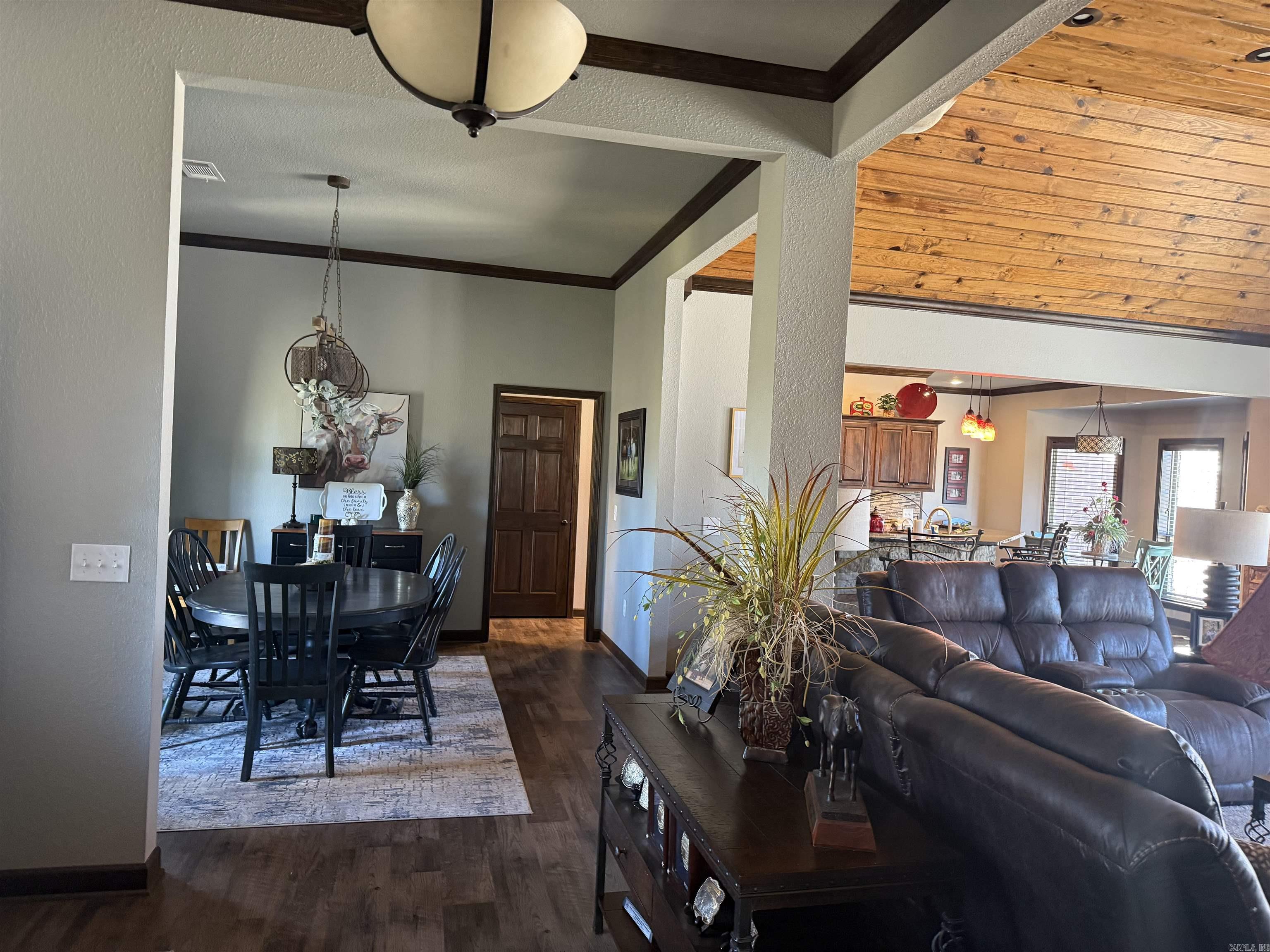 167 SFC 815 Palestine, AR 72372