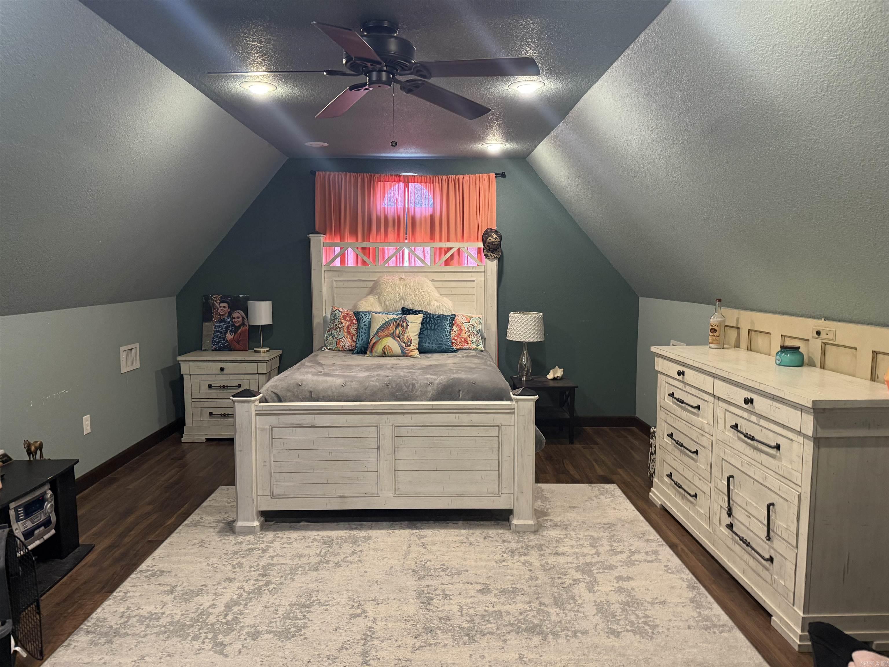 167 SFC 815 Palestine, AR 72372