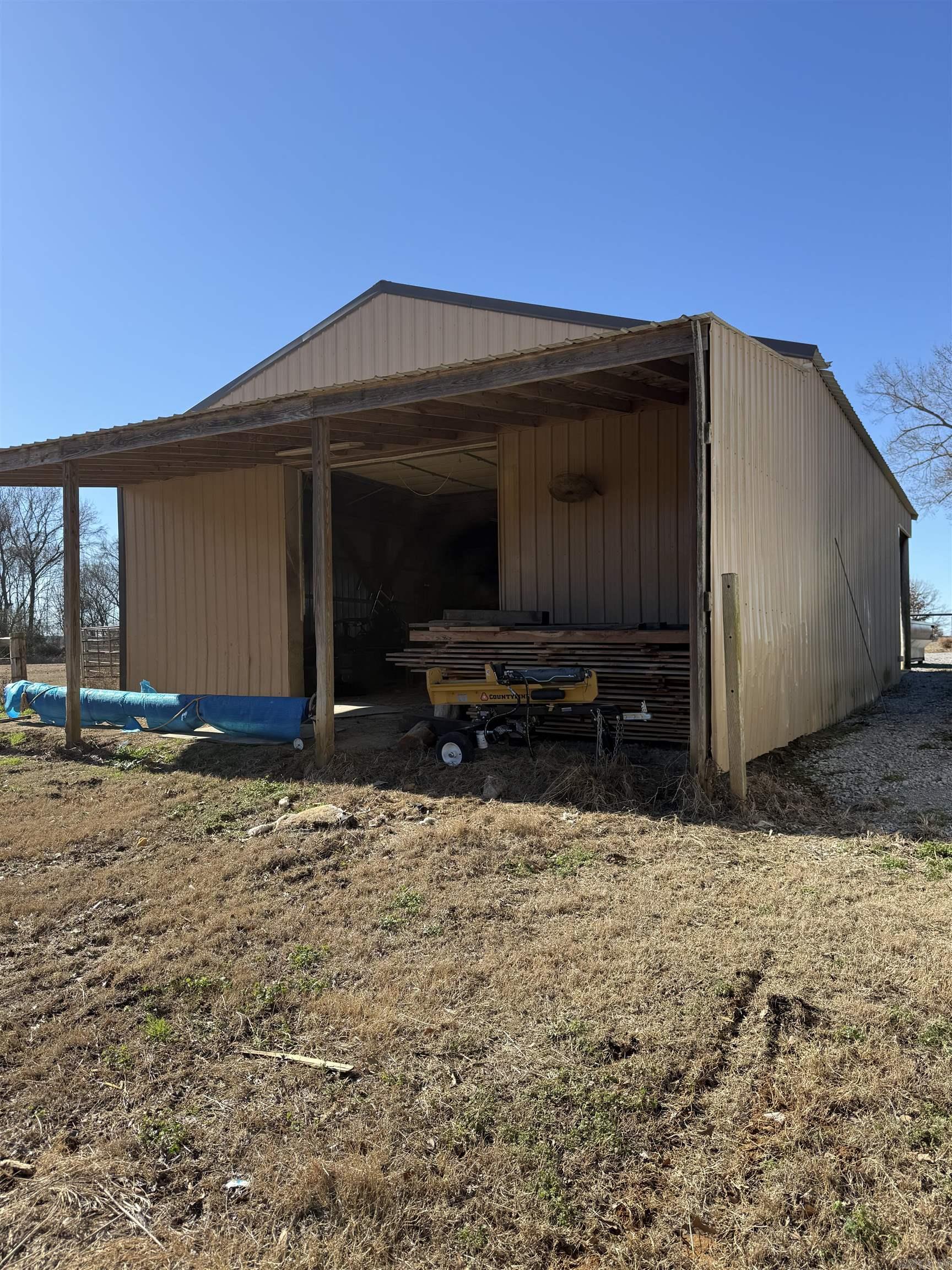 167 SFC 815 Palestine, AR 72372