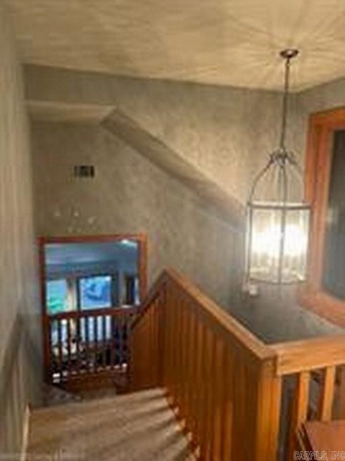 163 Quail Run Ln  Mount Ida, AR