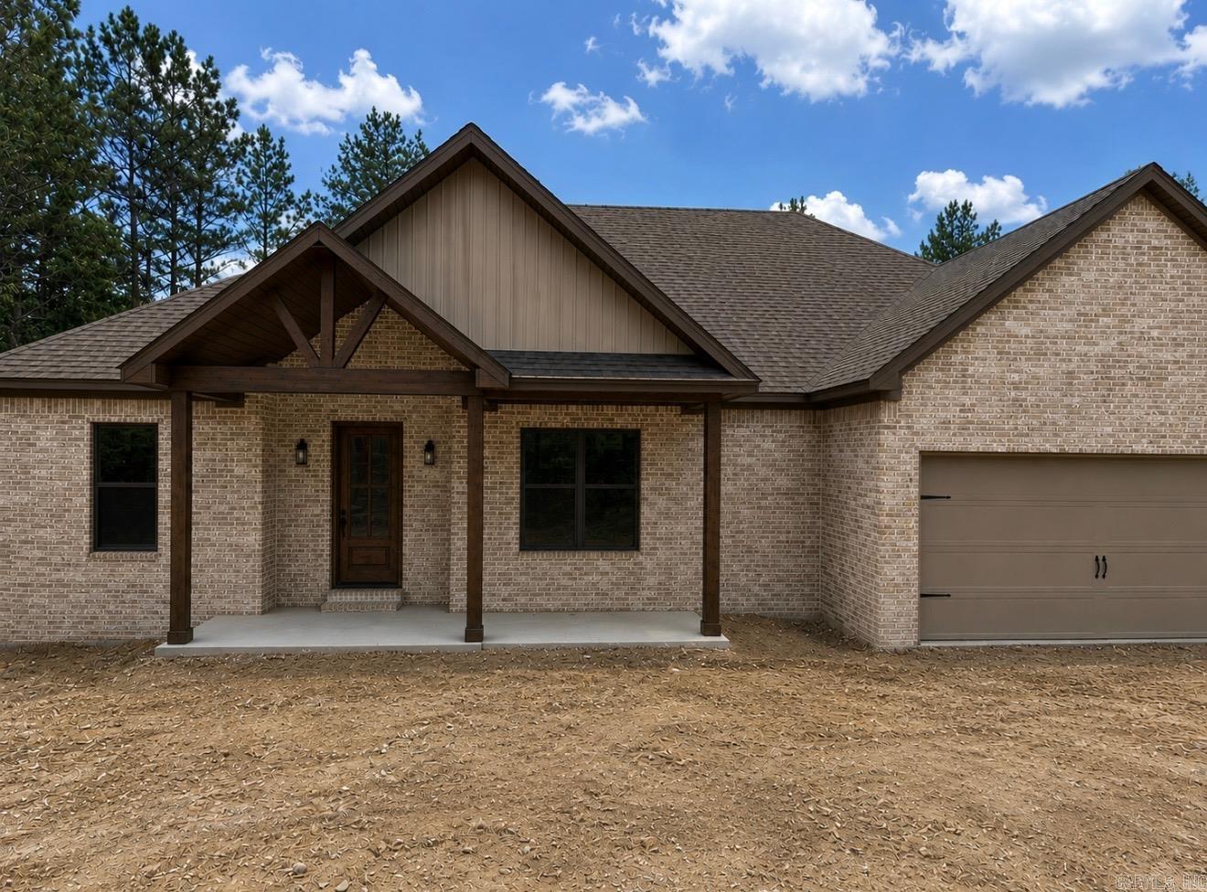5 Nubarron Ln Hot Springs Village, AR 71909