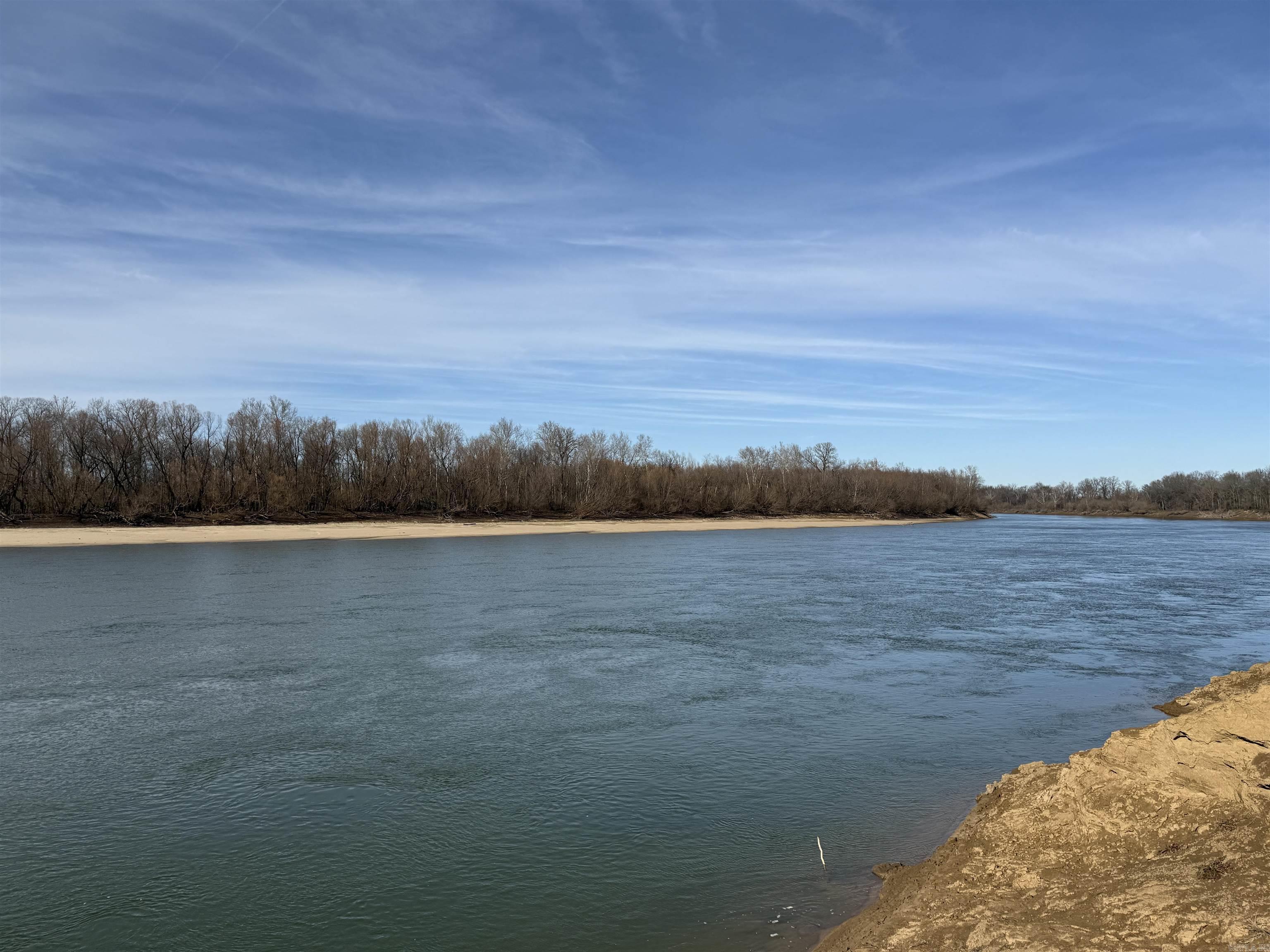 000 Woodruff CR 884  Augusta, AR