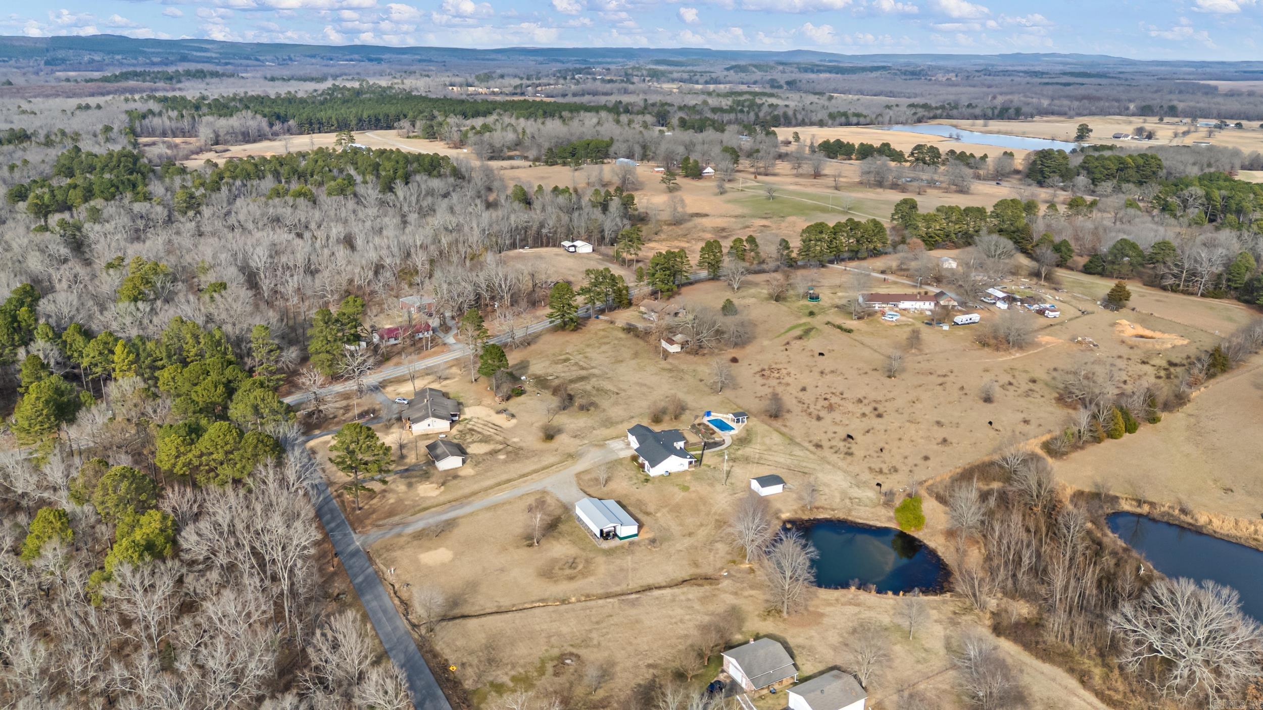 12 Old 216  Perryville, AR