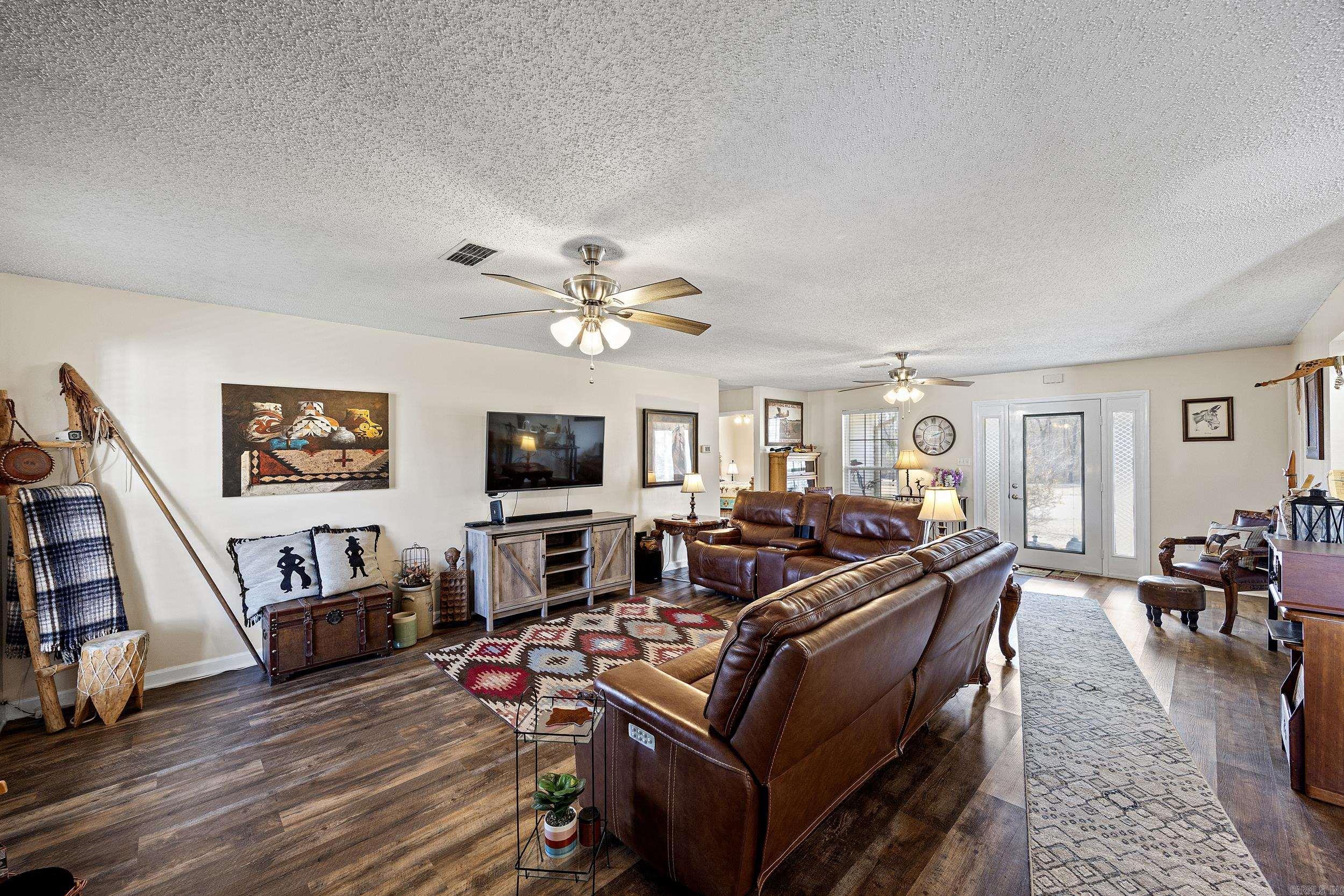 12 Old 216  Perryville, AR