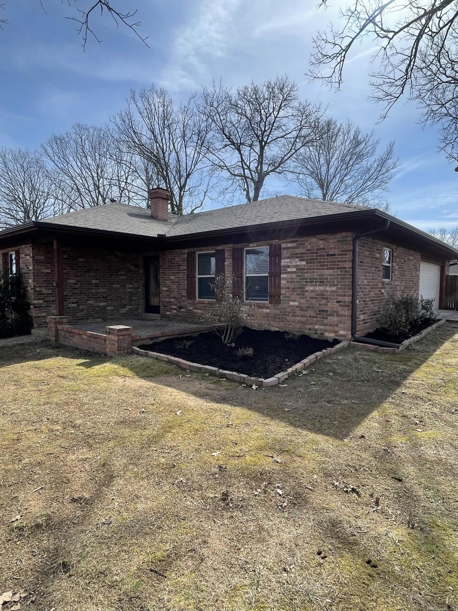 208 Elwood Dr  Sherwood, AR