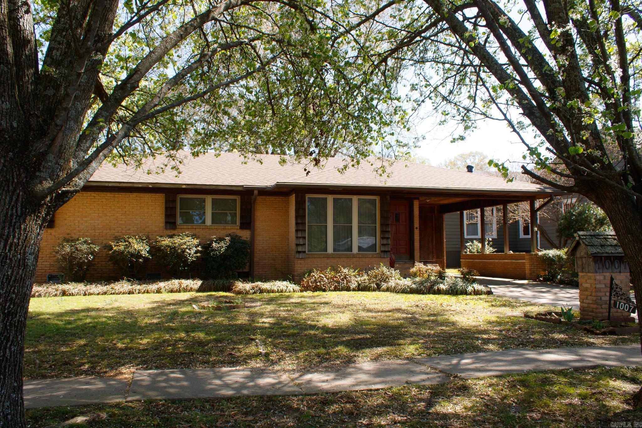 1007 S Main Street Stuttgart, AR 72160-0000