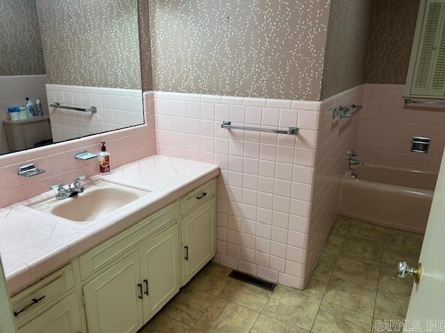 1007 S Main  Stuttgart, AR