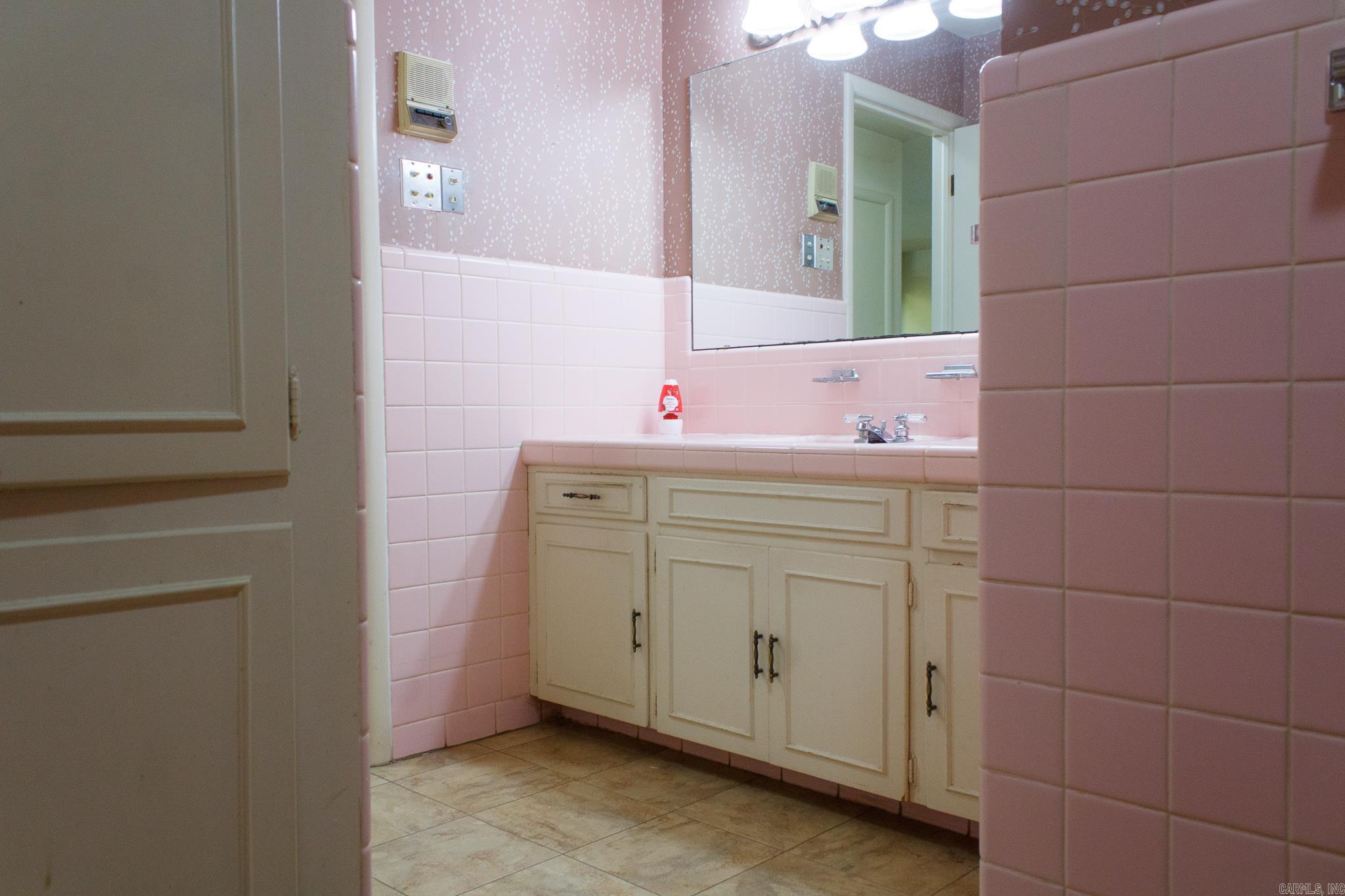 1007 S Main Street Stuttgart, AR 72160-0000