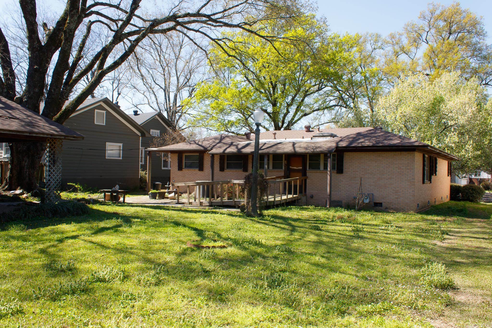 1007 S Main Street Stuttgart, AR 72160-0000