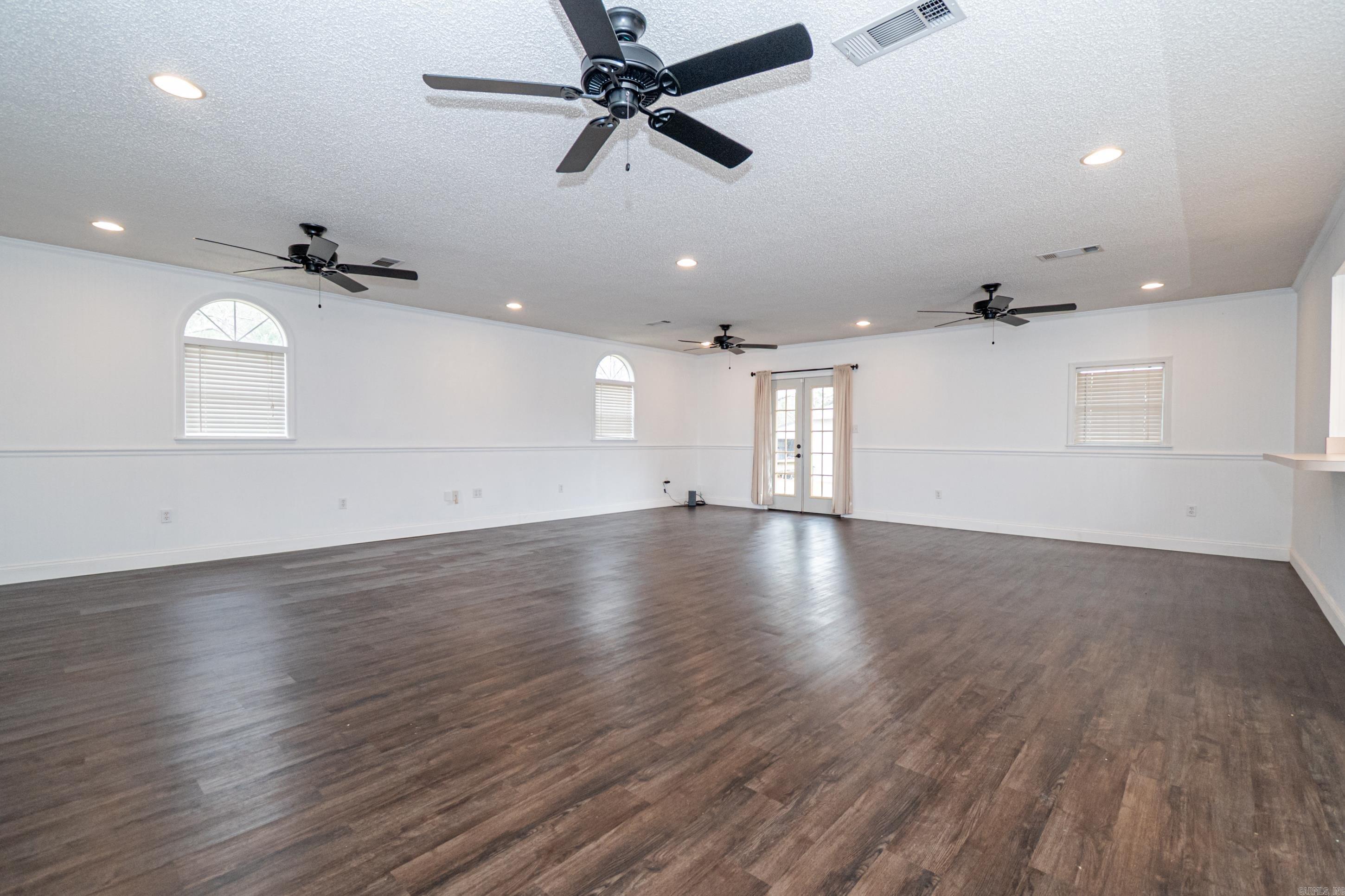 4882 Us Highway 63  Jersey, AR