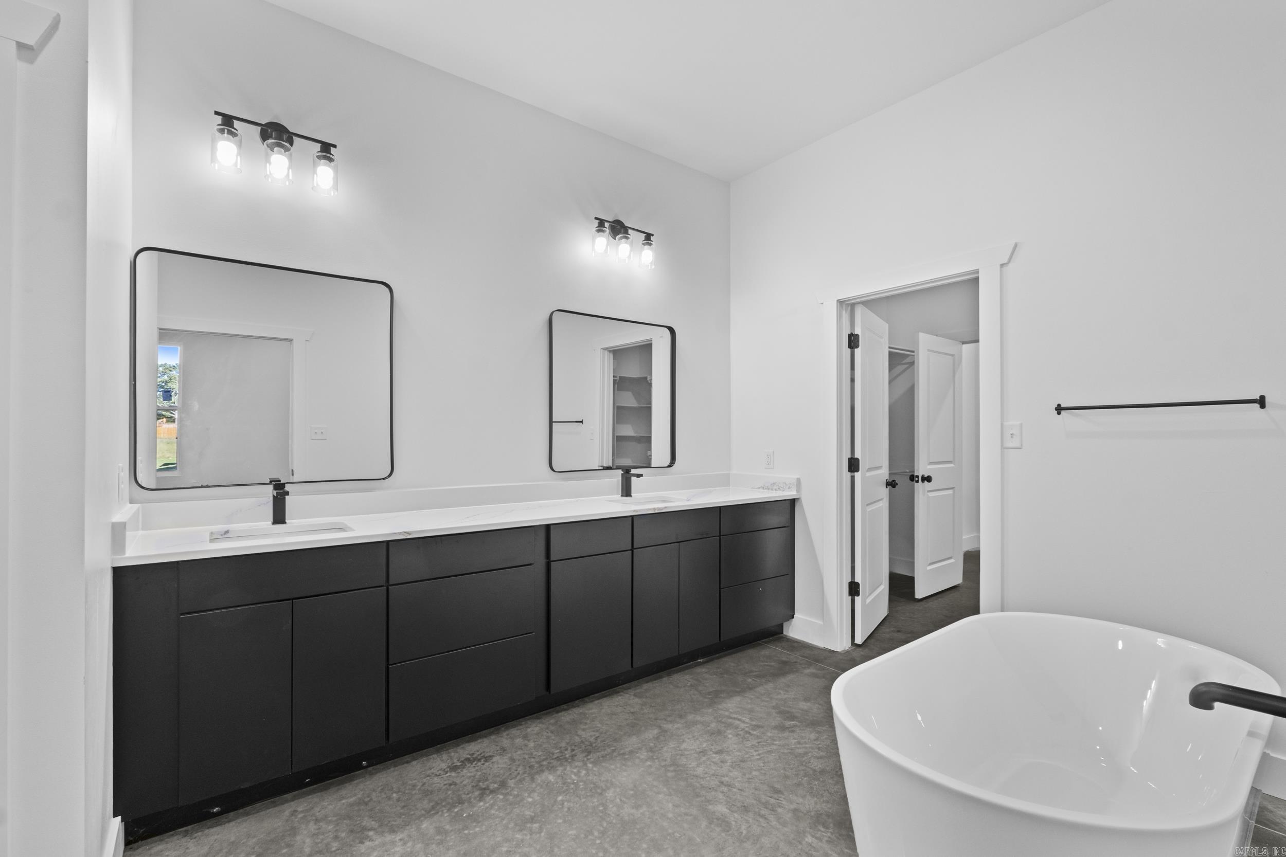 1706 Seattle Slew  Searcy, AR