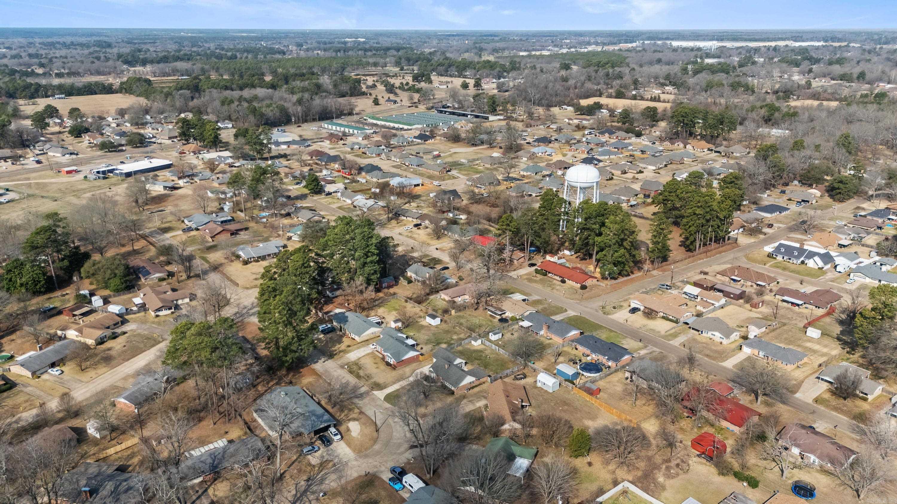 7 Horseshoe Dr.  Wake Village, TX