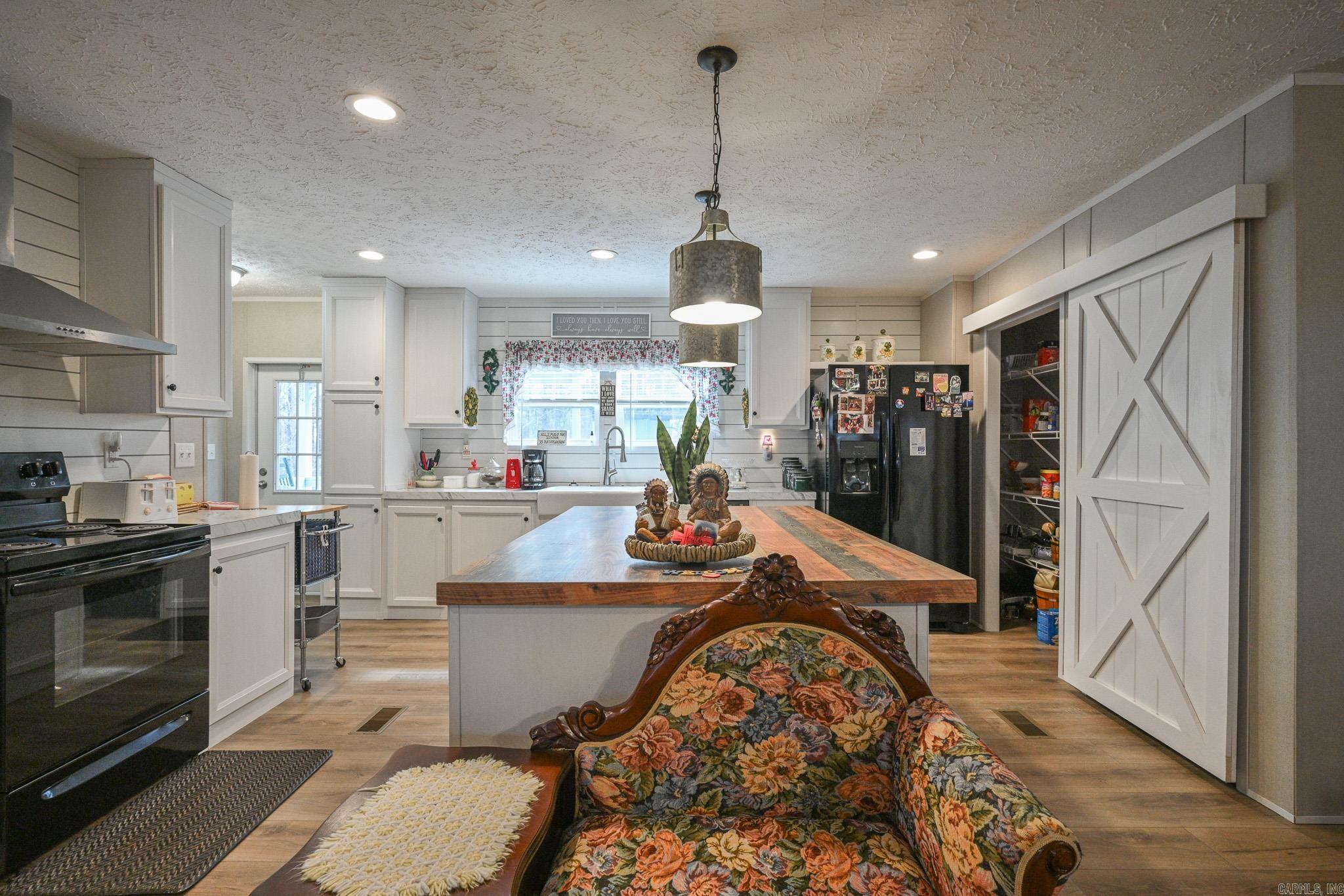 132 E Robinson Road  De Queen, AR