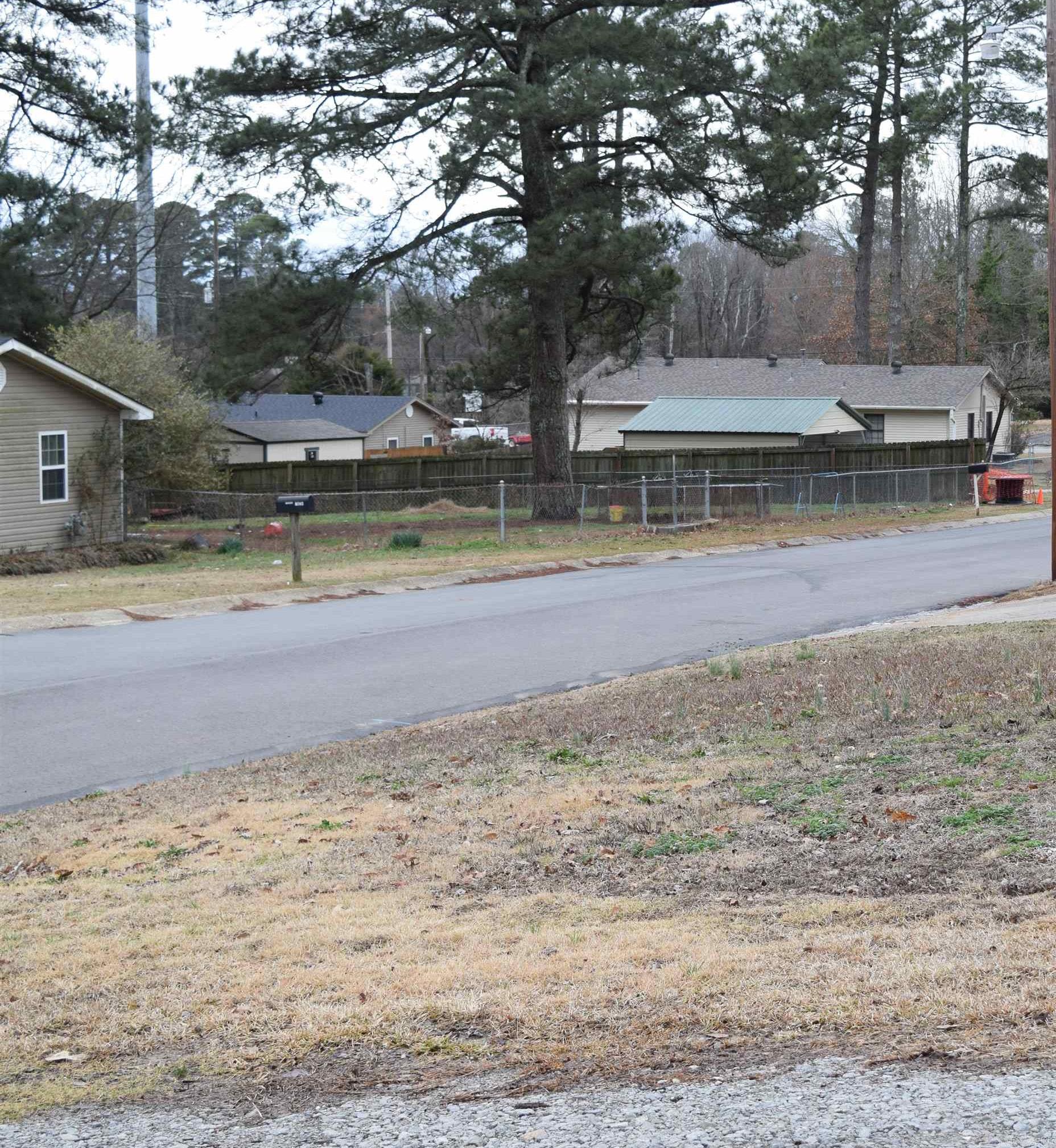 1702 Glenda  Benton, AR