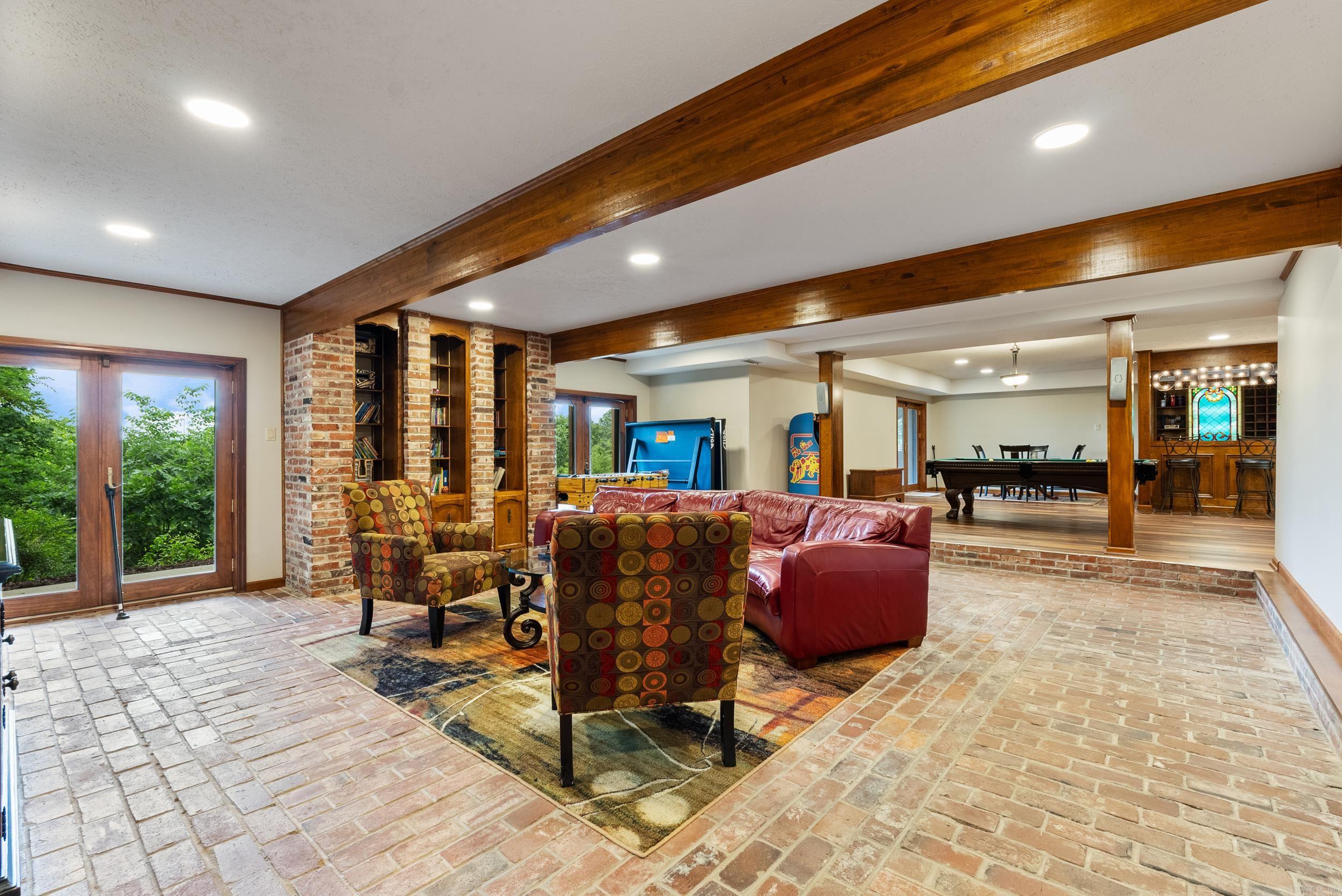 1360 Stanley Russ Rd  Conway, AR