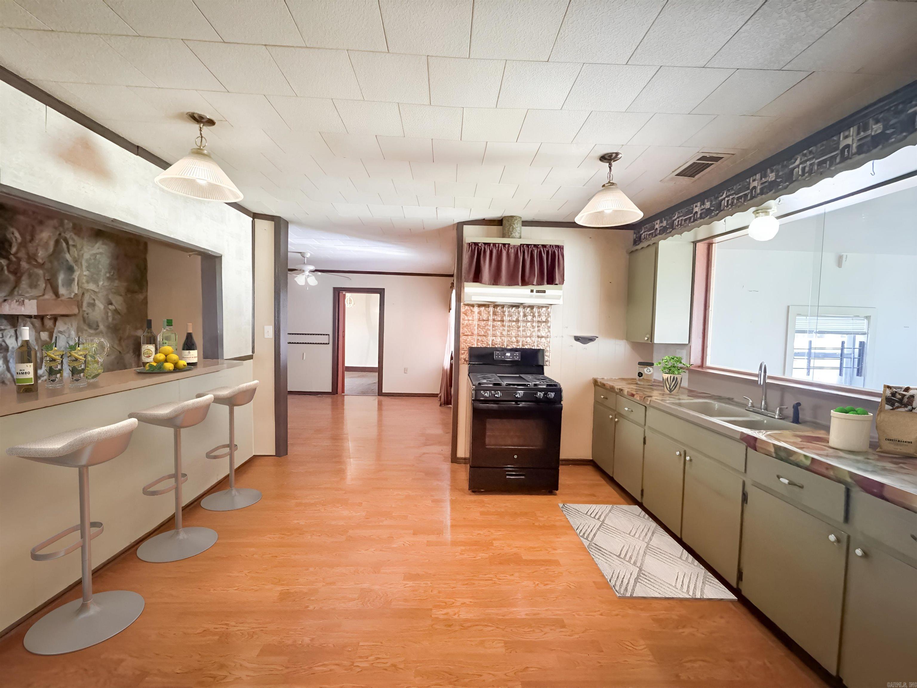 124 E Bethany  North Little Rock, AR