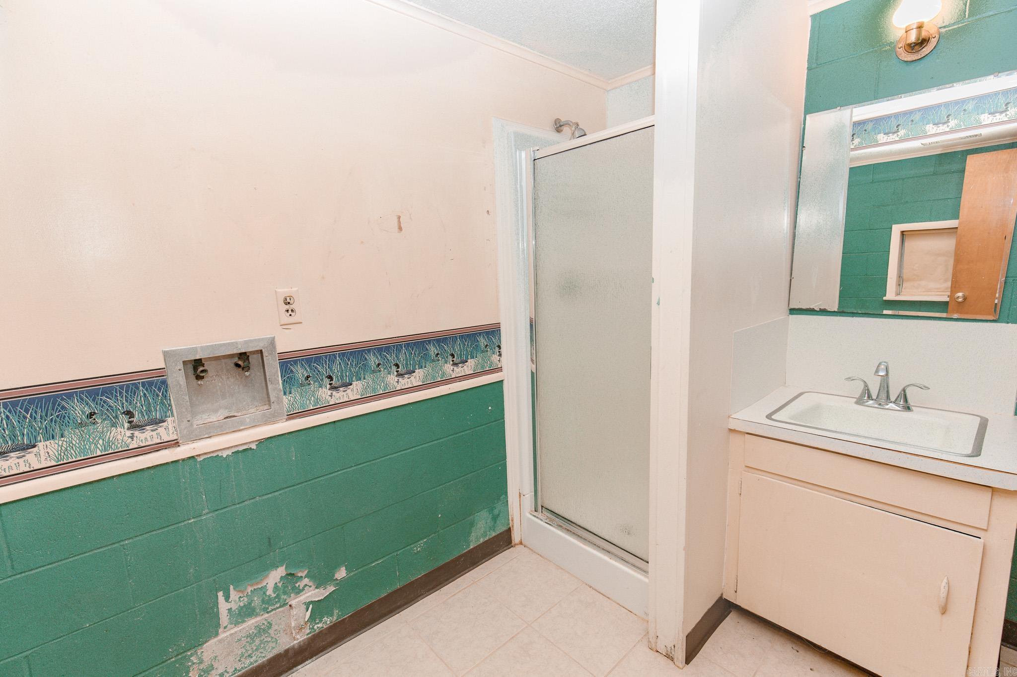 1000 N Arch  Sheridan, AR