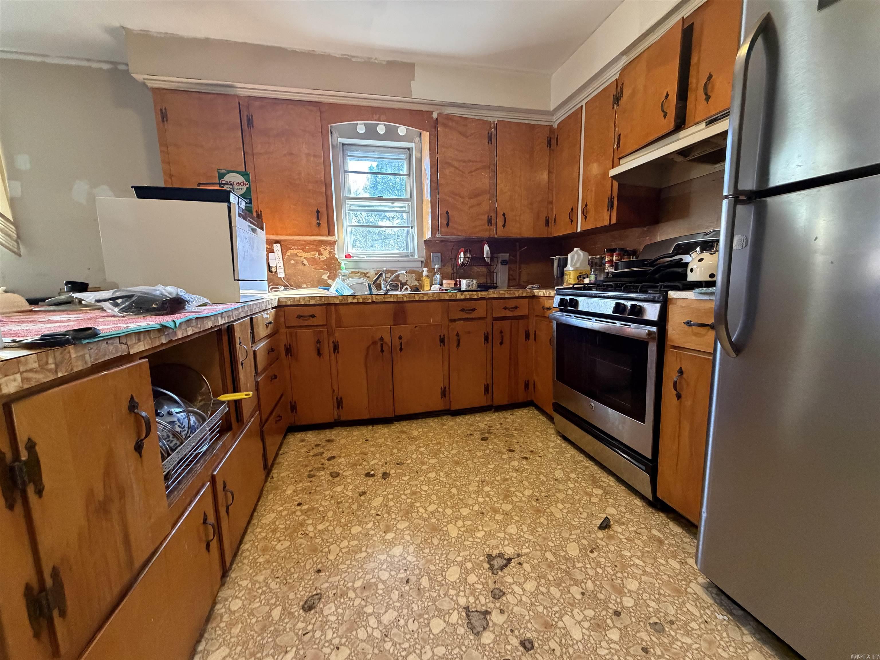 9 Caylor  Little Rock, AR