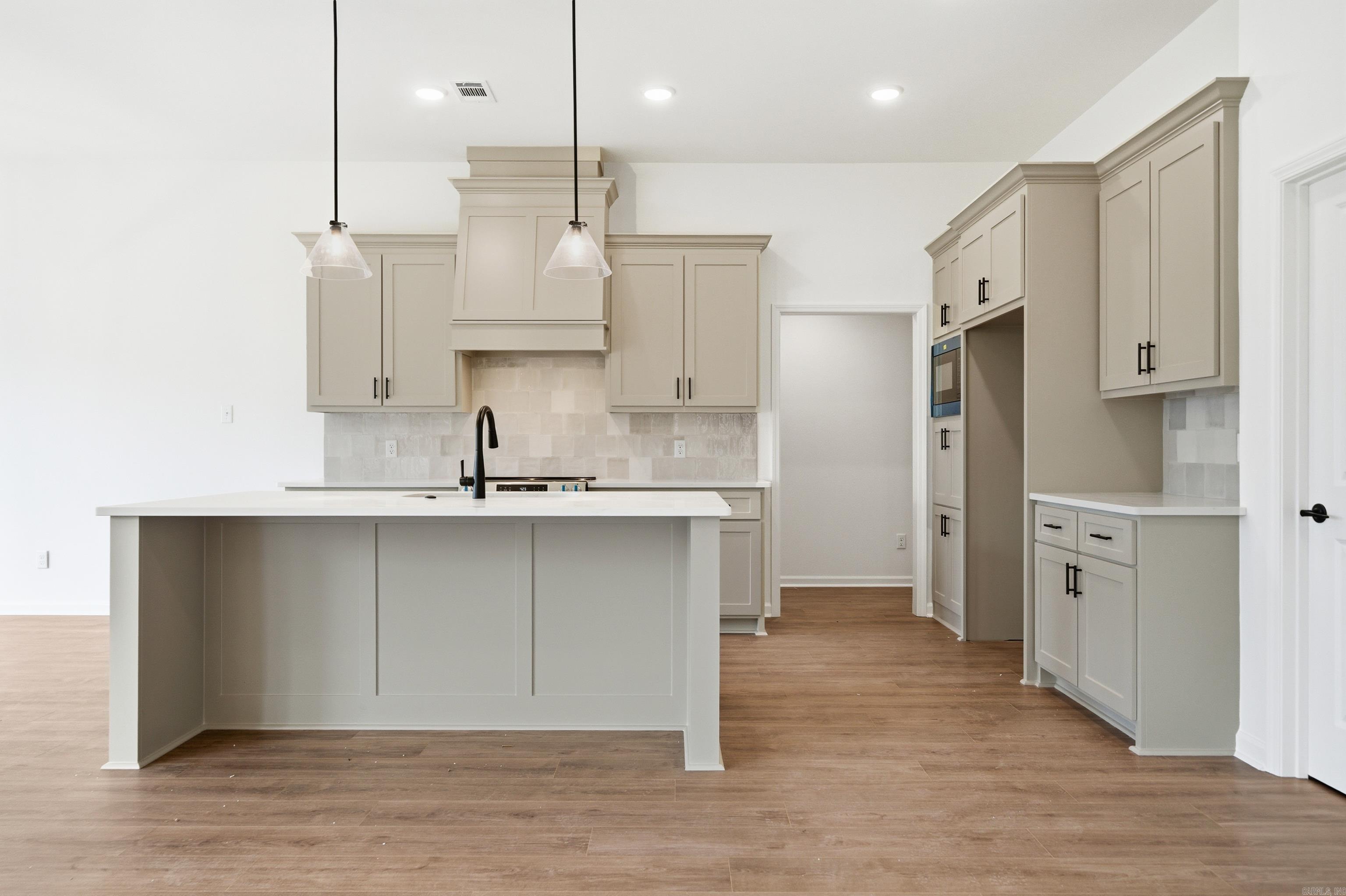 307 Diamondhead  Hot Springs, AR