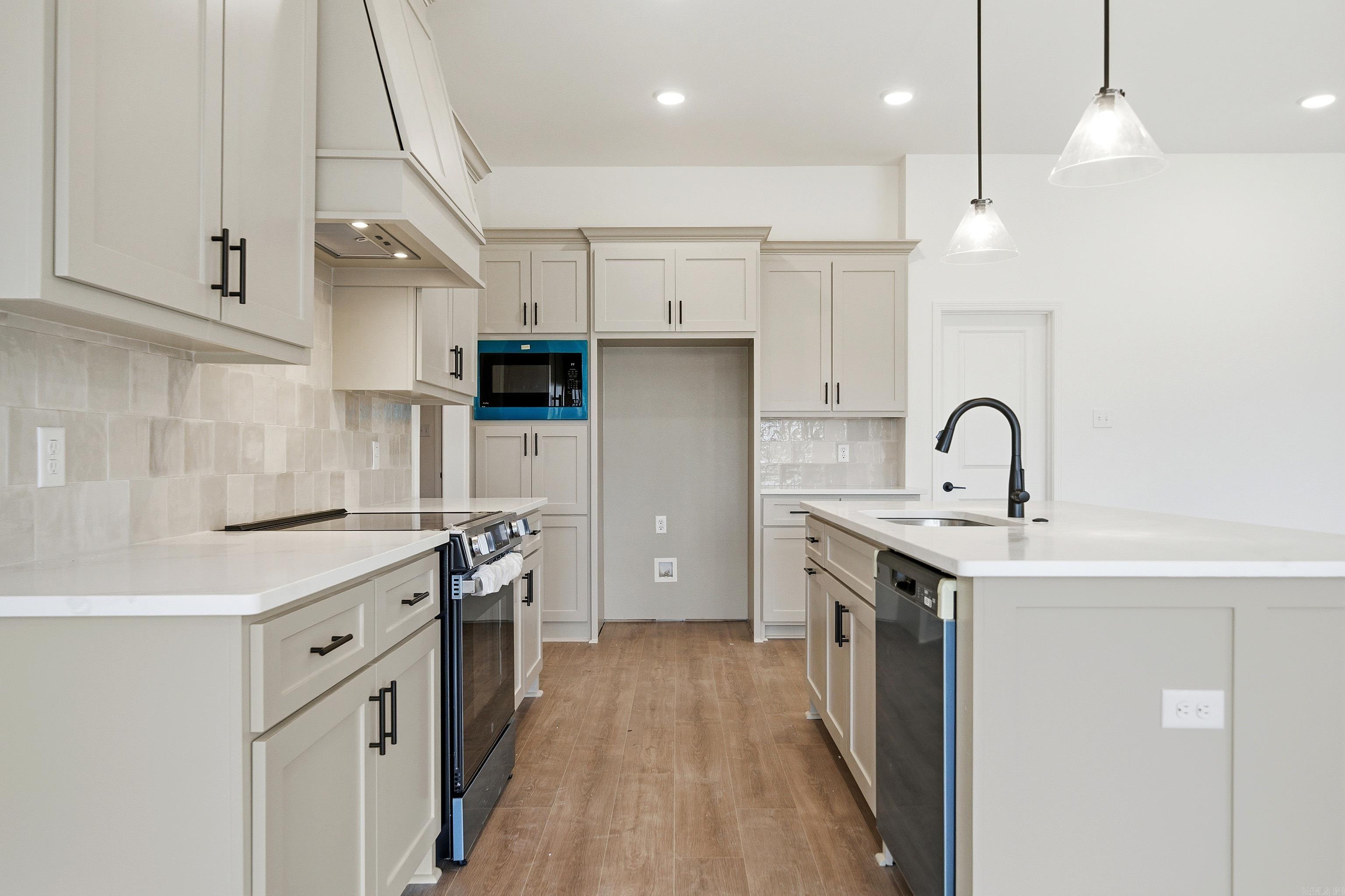 307 Diamondhead  Hot Springs, AR