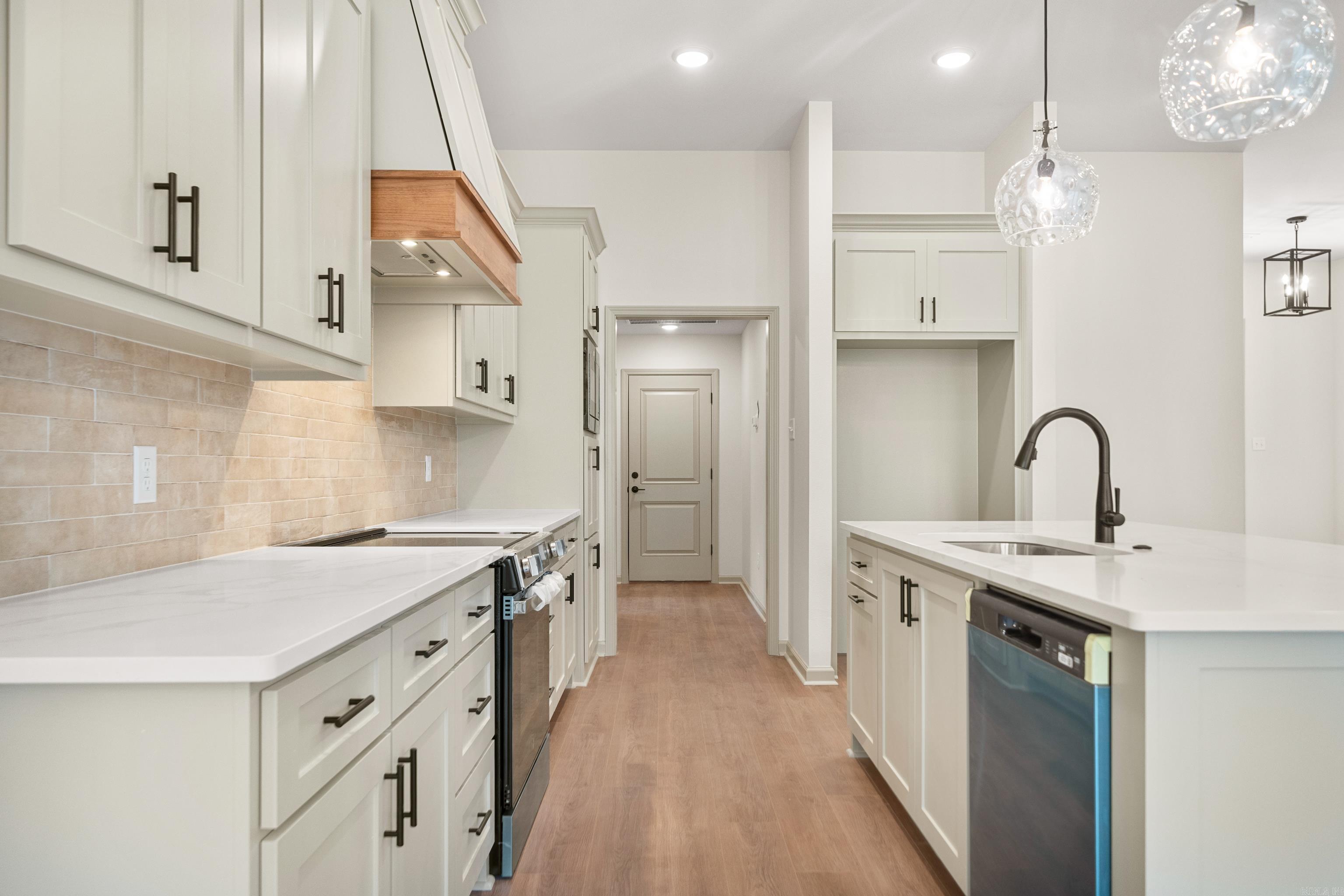 347 Diamondhead  Hot Springs, AR