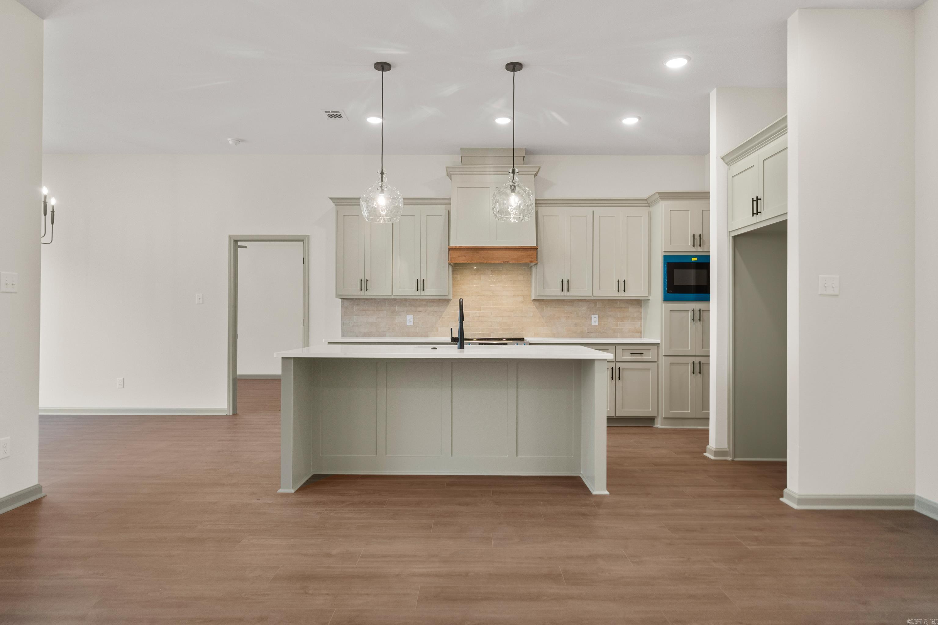 347 Diamondhead  Hot Springs, AR