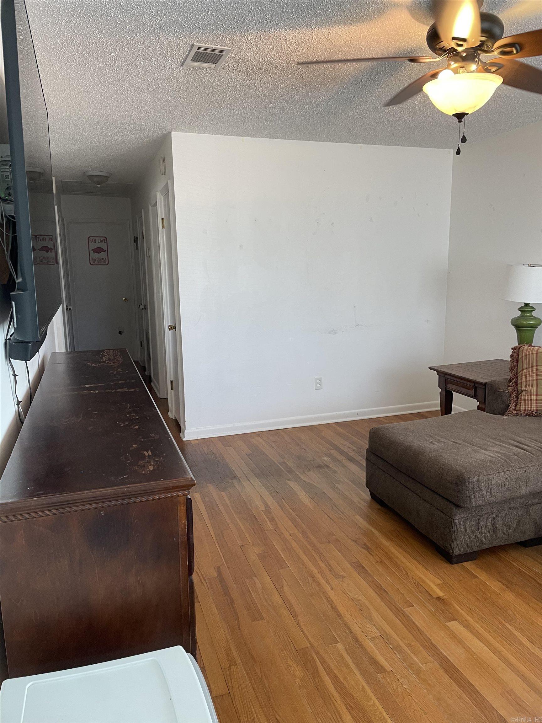 820 Adrian  Benton, AR