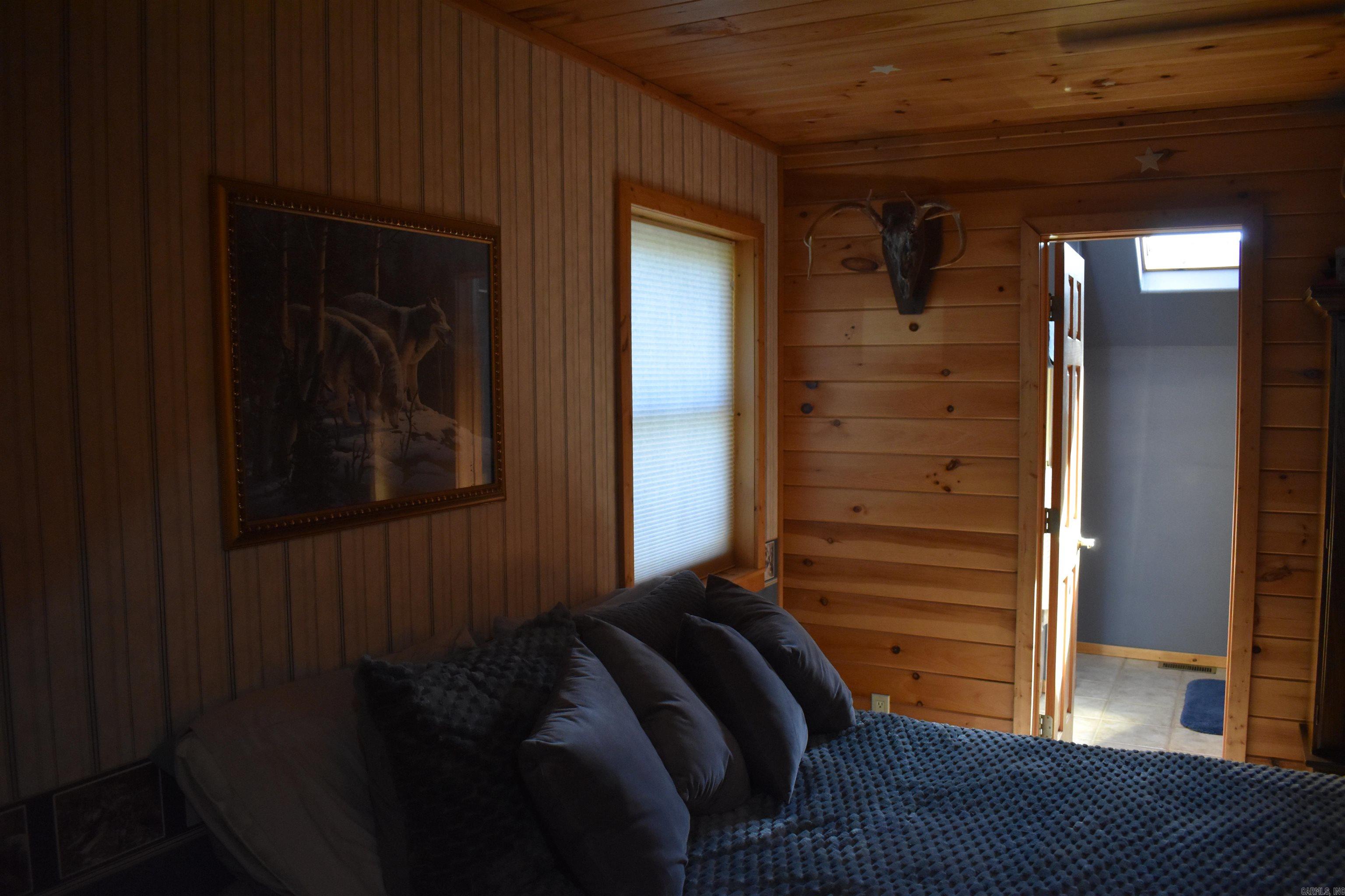 12192 Point Breeze Road  Parks, AR